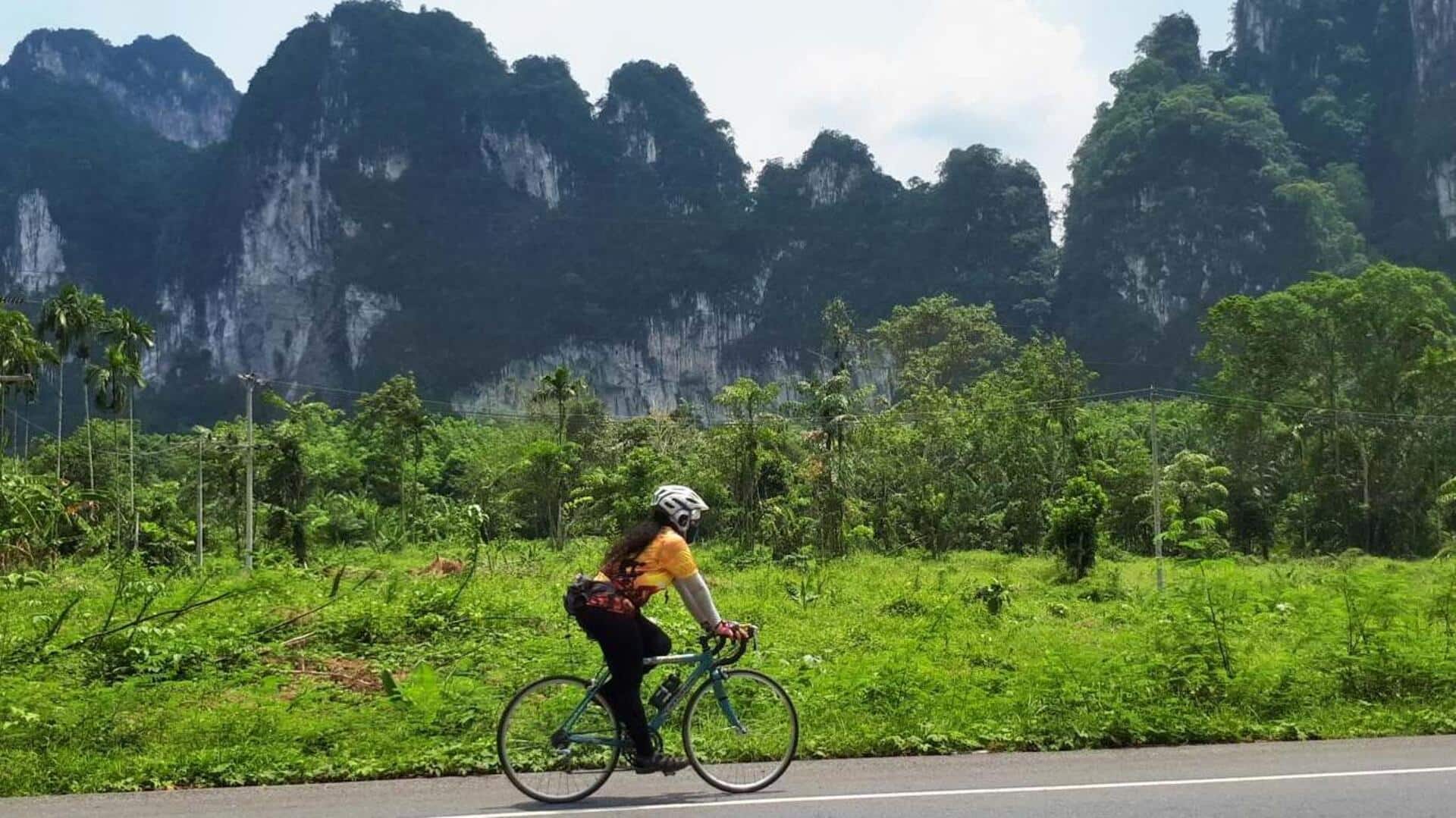 ปั่นจักรยานชมหมู่บ้านดั้งเดิมผ่านเส้นทางธรรมชาติ ปั่นจักรยานชมหมู่บ้านดั้งเดิมผ่านเส้นทางธรรมชาติ