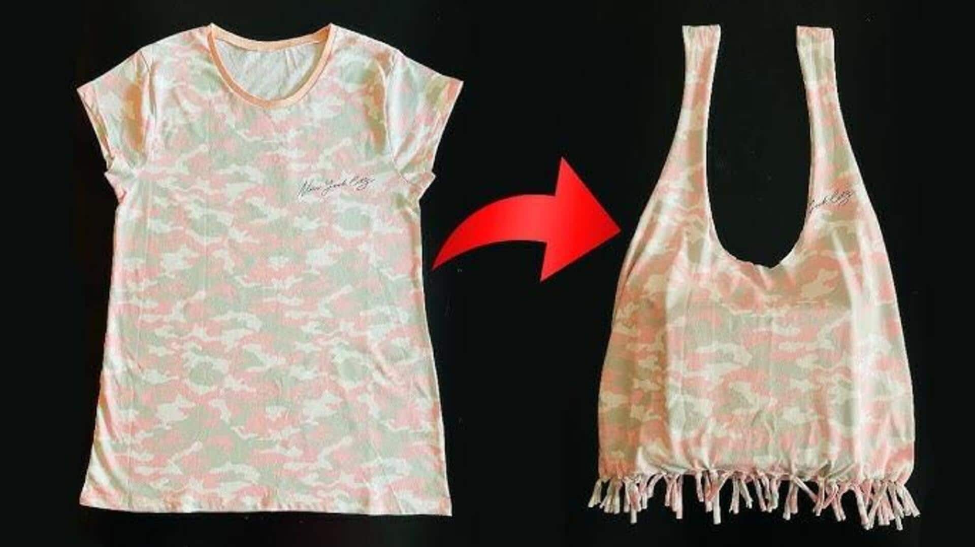 รีไซเคิลเสื้อยืดเก่าเป็นถุงช้อปปิ้งใช้ซ้ำได้
