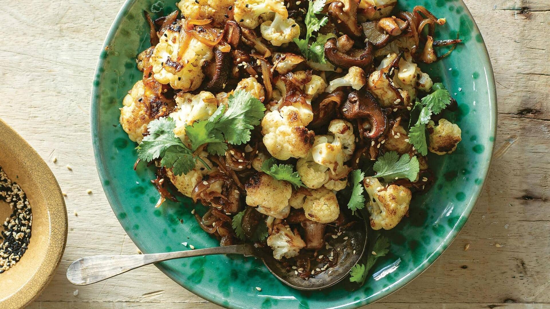 ผัดกะหล่ำดอกกับเห็ดชิตาเก้สไตล์ไทย