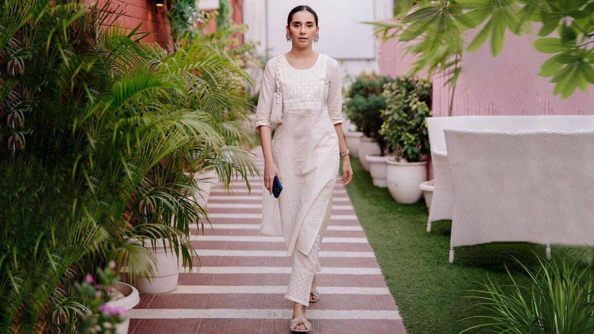 สไตล์คุร์ติที่แมตช์ได้ลงตัวกับกางเกงซิกาแรต