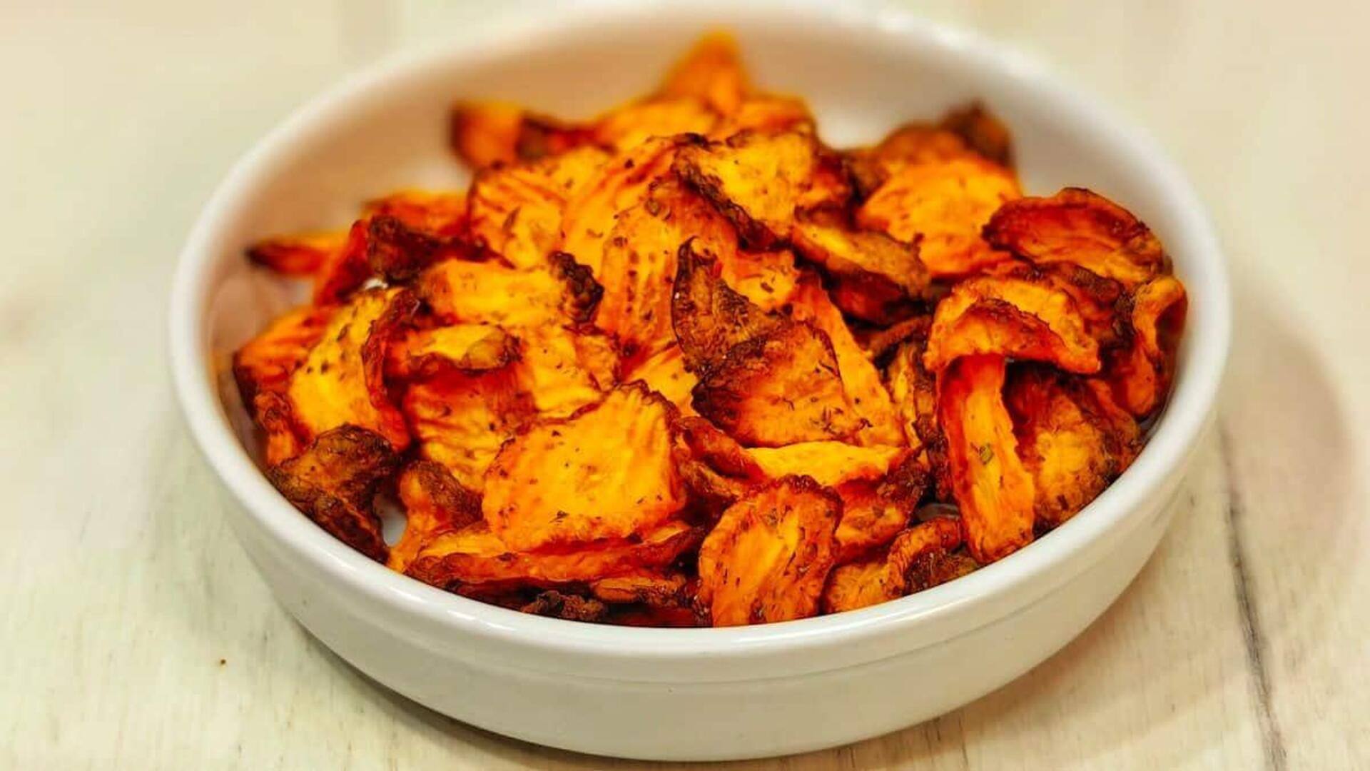 ไอเดียทำชิปส์จากยอดแครอท กรอบอร่อยไม่เหมือนใคร