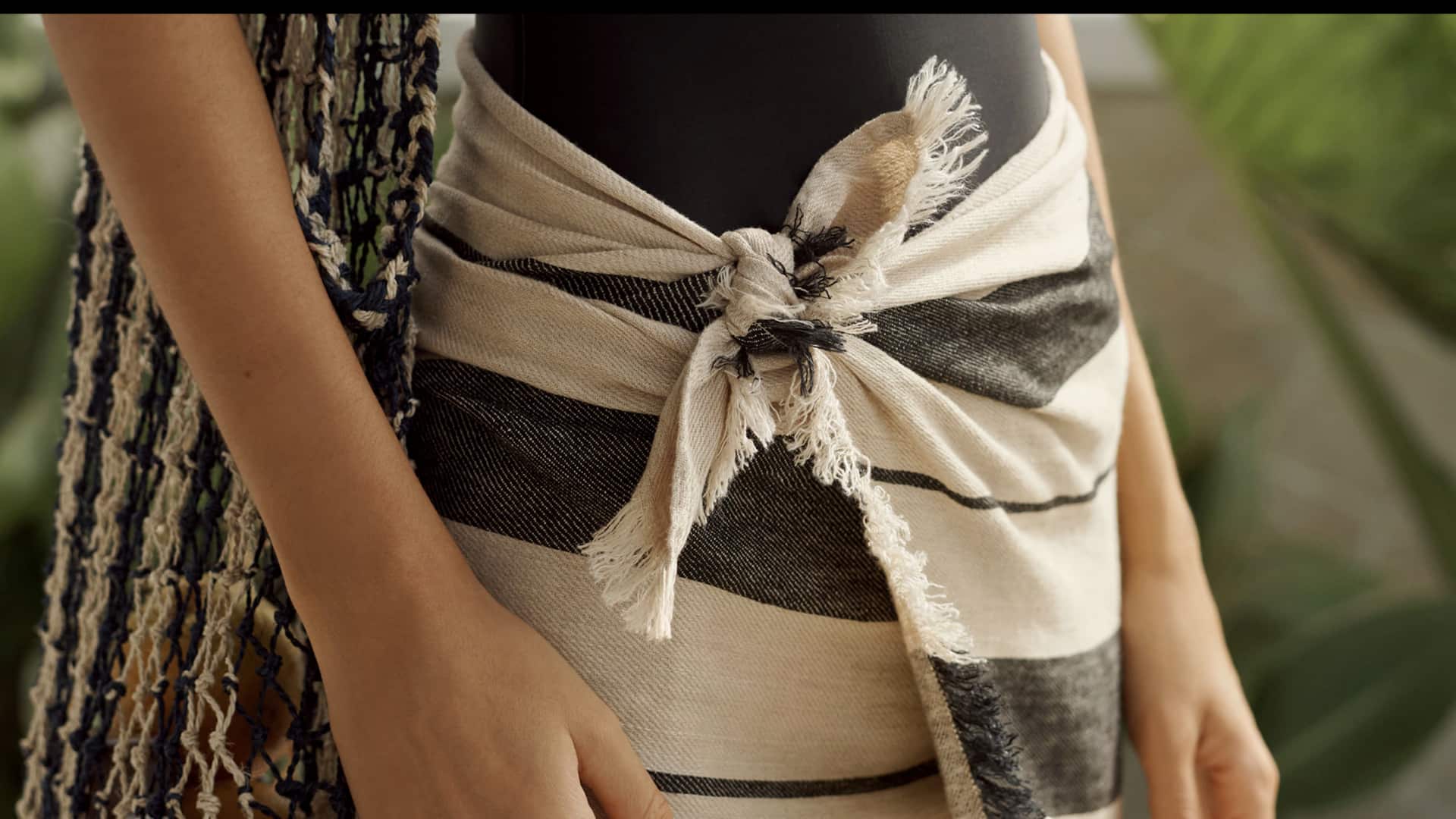 5 สไตล์ที่เข้ากันได้ดีกับกระโปรงซารง