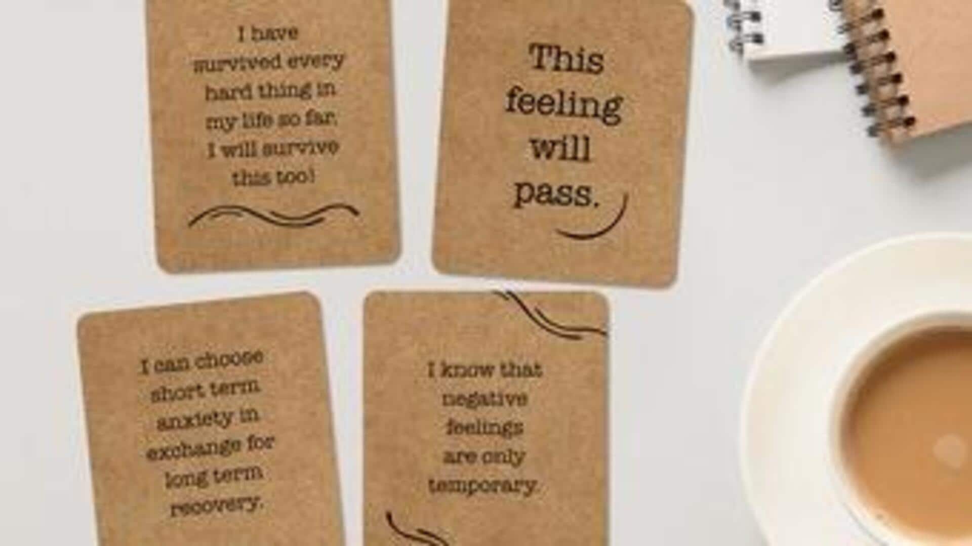 5 วิธีเสริมสร้างสติด้วยคำยืนยันเชิงบวกข้างเตียง