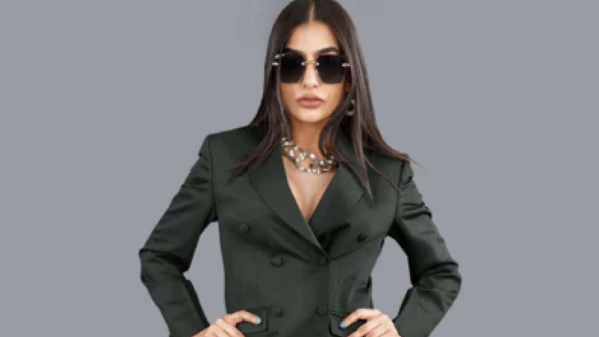 5 ไอเดียแต่งตัวกับเบลเซอร์คาดีให้ดูดีแบบมีคลาส