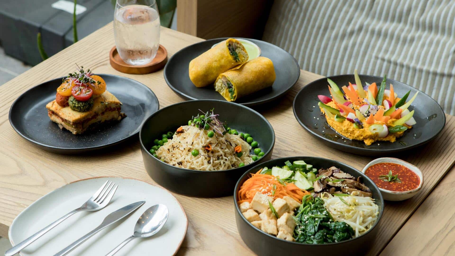 ร้านอาหารวีแกน: 5 สถานที่ที่ต้องลองชิมในประเทศไทย ร้านอาหารวีแกน: 5 สถานที่ที่ต้องลองชิมในประเทศไทย