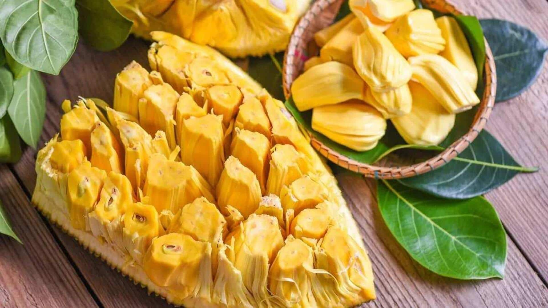 พุดดิ้งมะพร้าวและขนุนแสนอร่อย พุดดิ้งมะพร้าวและขนุนแสนอร่อย