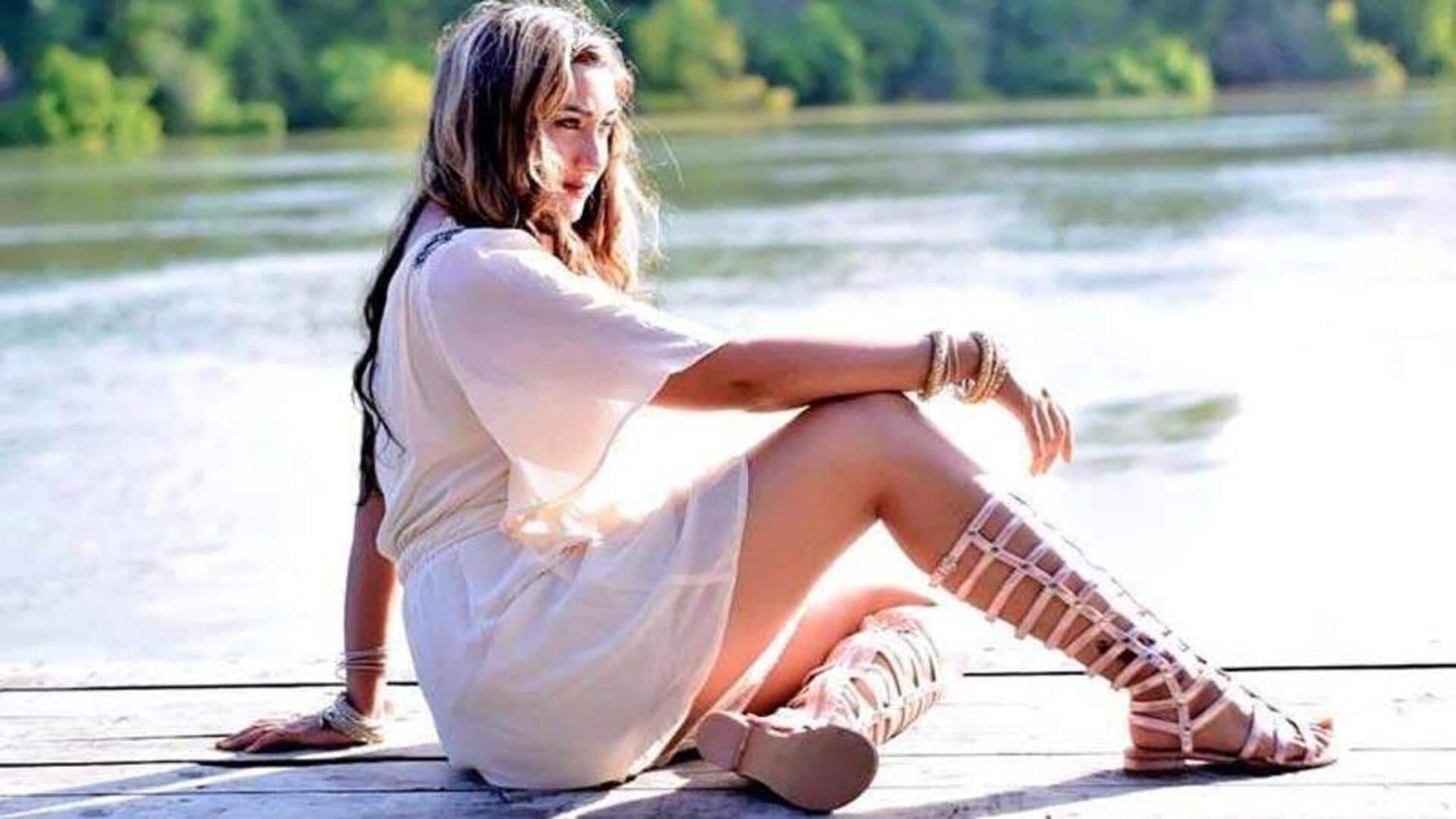 5 สไตล์รองเท้าแซนเดิลที่เข้ากับชุดโบฮีเมียนได้ลงตัว