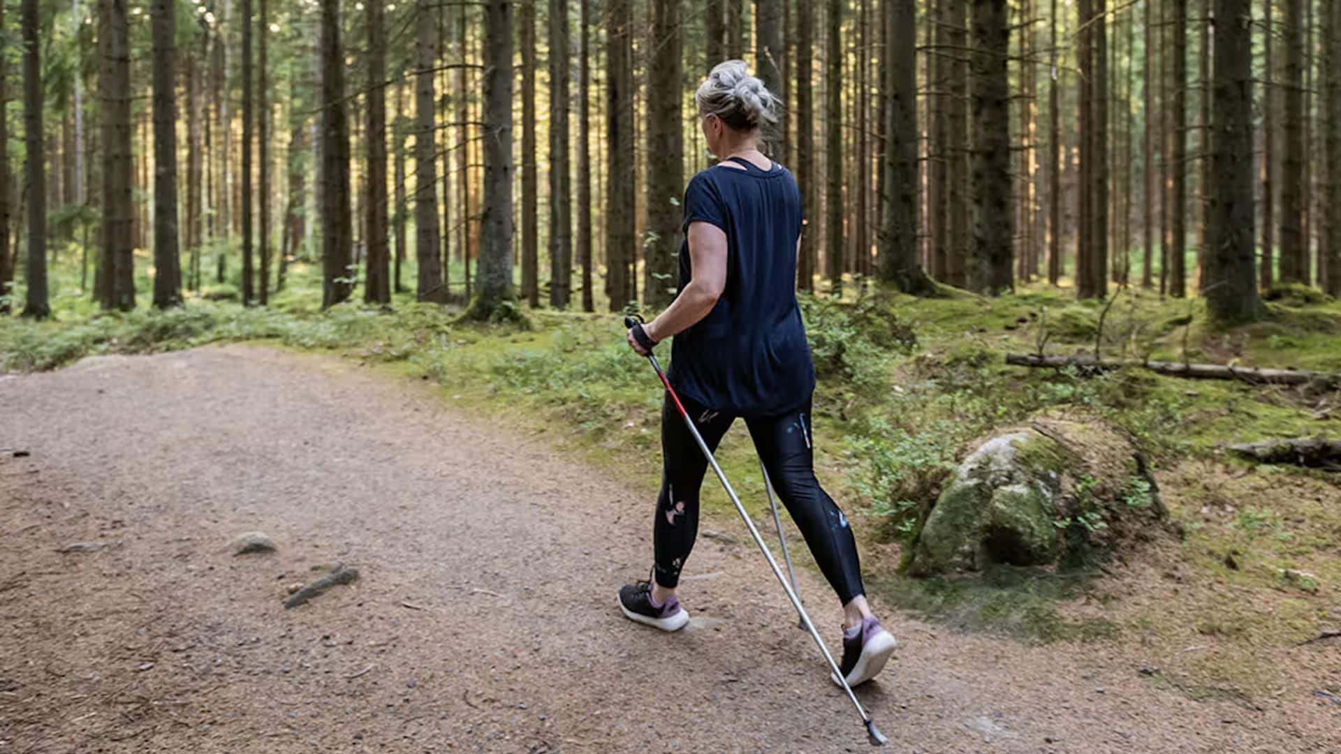 การเดินนอร์ดิก: ประโยชน์ดีๆ ที่หลายคนยังไม่รู้