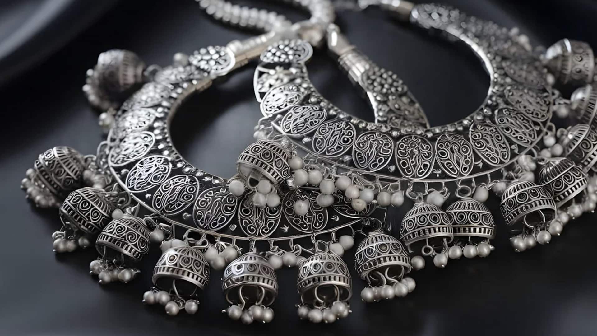 เครื่องเงินรีไซเคิล ดีไซน์หรูหราเพื่อโลกที่ยั่งยืน