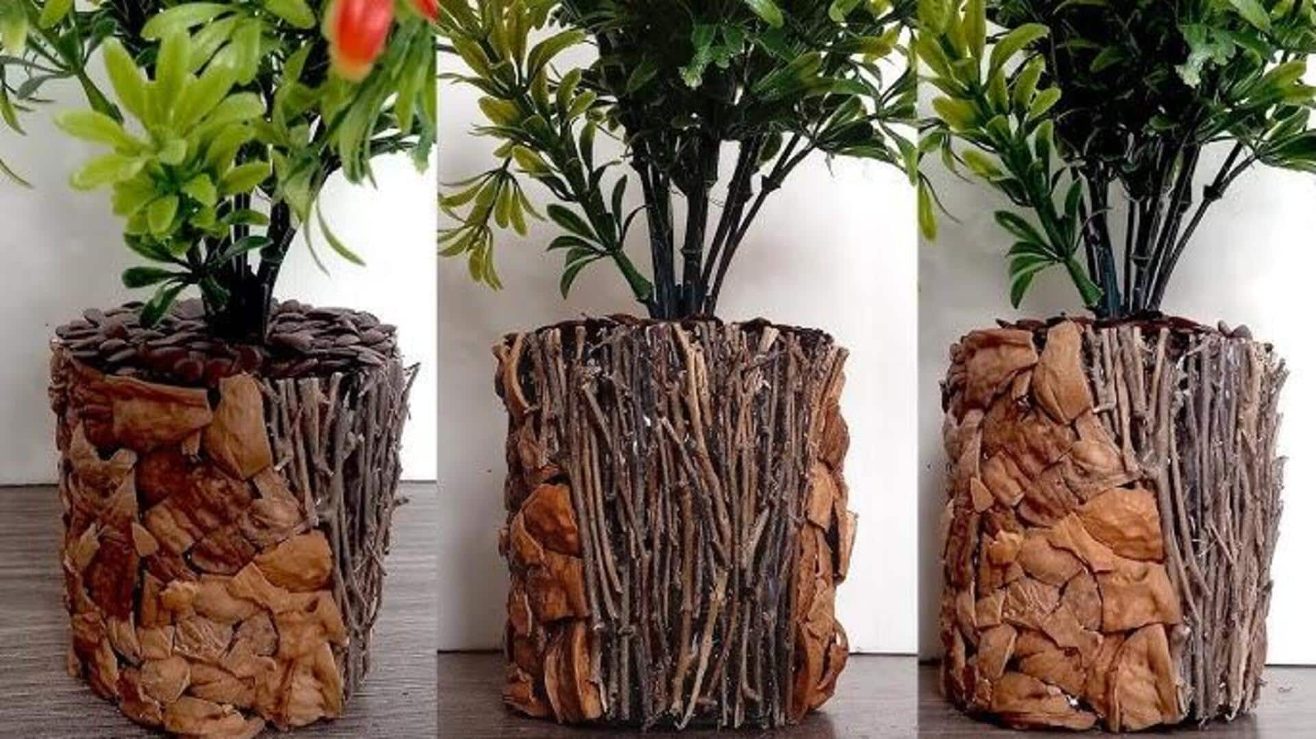 ไอเดียรีไซเคิล: เปลี่ยนแก้วน้ำแตกเป็นกระถางสมุนไพรสุดชิค