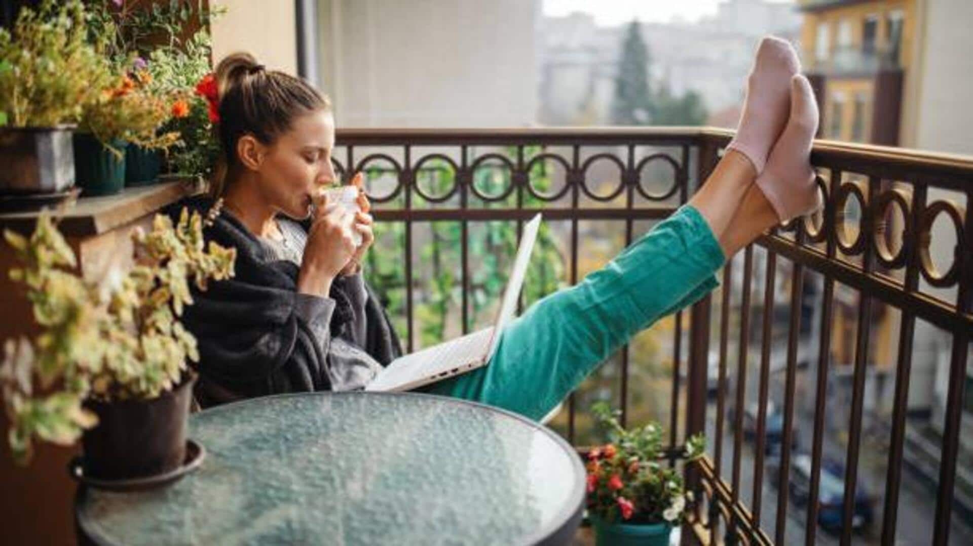 ผ่อนคลายยามบ่ายด้วยการพักสั้นๆ บนระเบียง