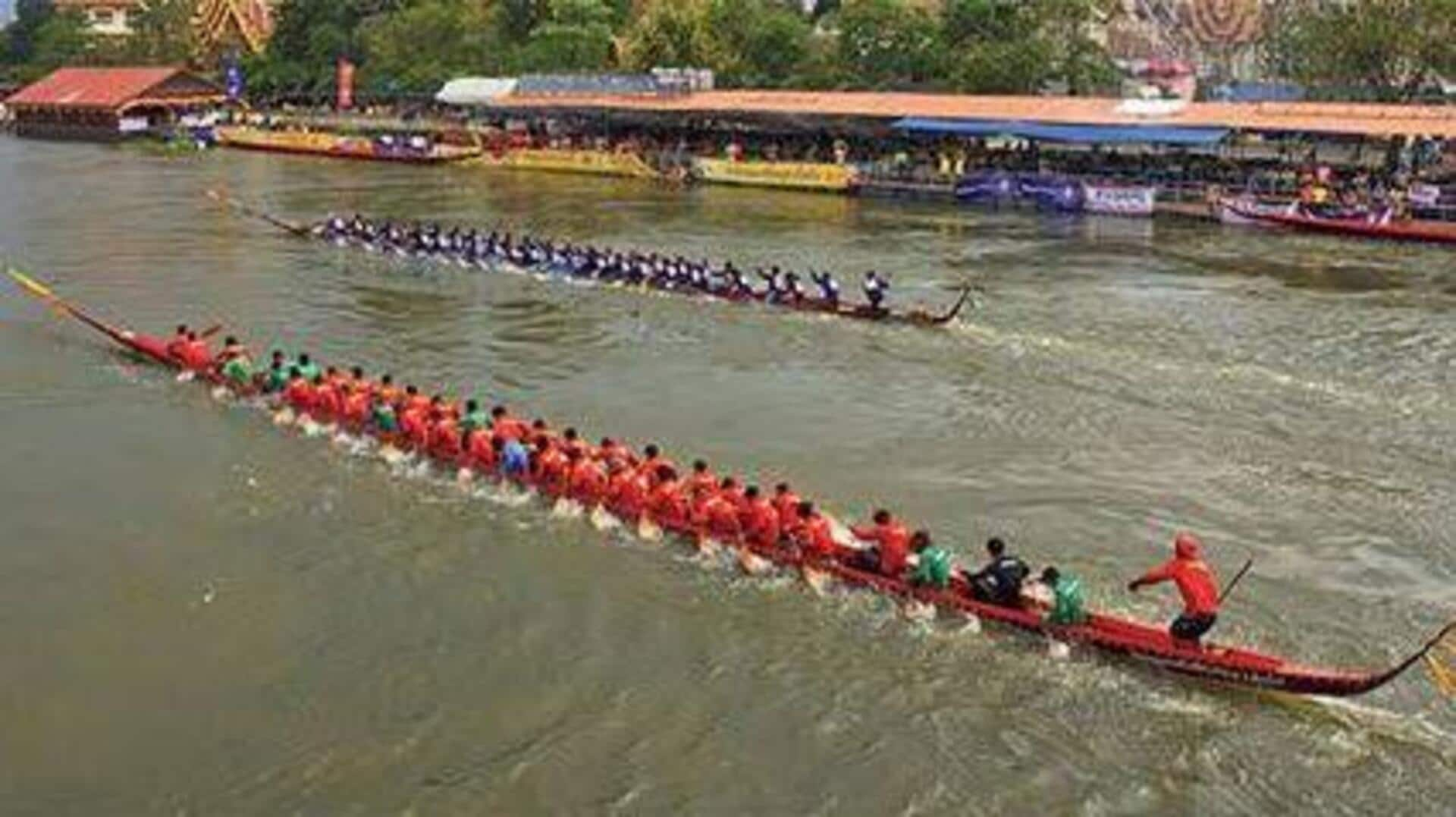 การออกกำลังกายด้วยการพายเรือหางยาวไทย