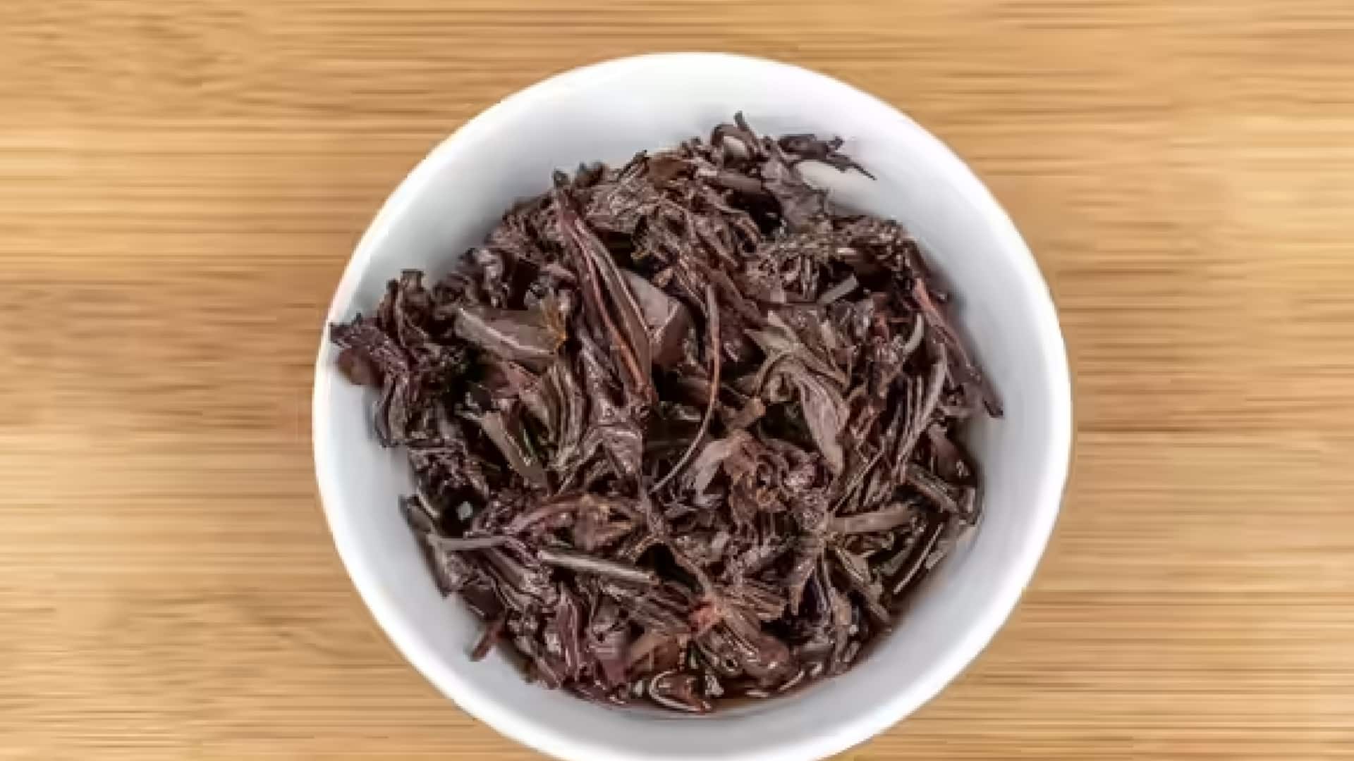 เปิดเคล็ดลับ! ประโยชน์ของใบชาใช้แล้วที่คุณอาจไม่เคยรู้