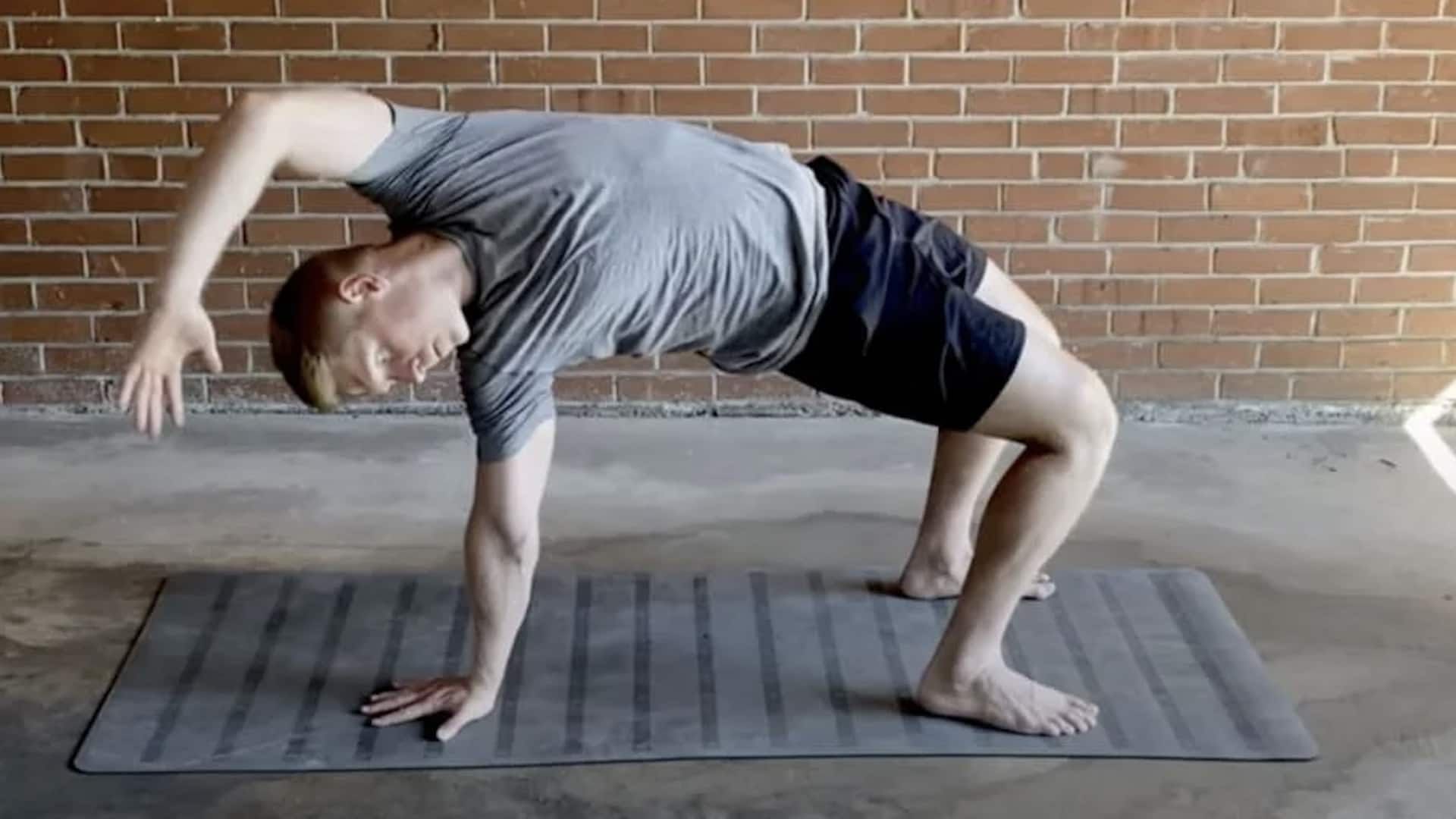 เพิ่มพลังและการเคลื่อนไหวที่ยืดหยุ่นด้วยการออกกำลังกายแอนิมอลโฟลว์