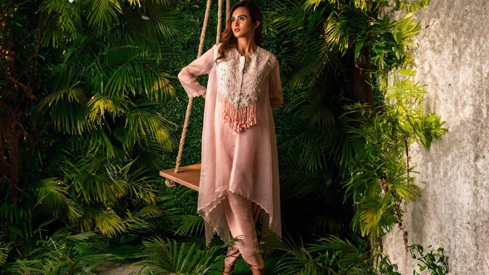 5 สไตล์แมตช์กับเสื้อทูนิกอสมมาตรอย่างลงตัว