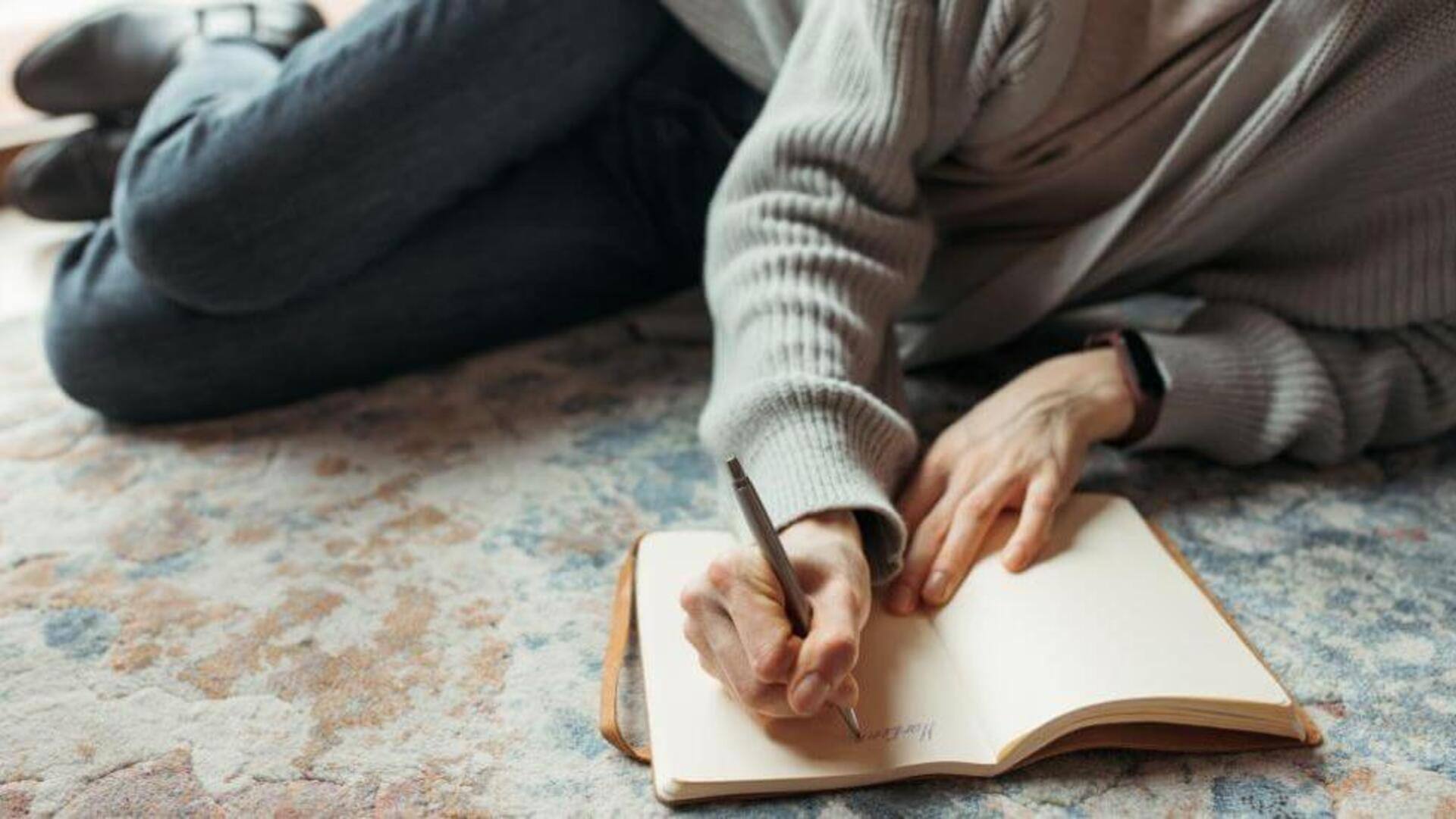 การจดบันทึกความฝันเพื่อเสริมสร้างความจำ