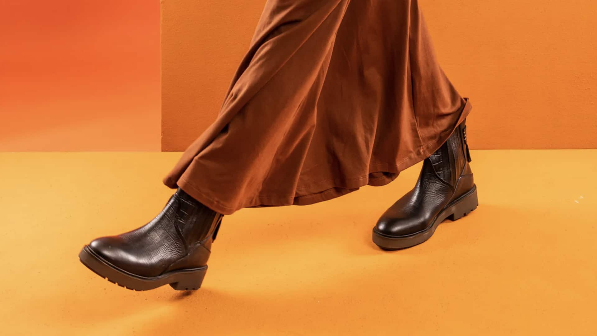 5 วิธีแมตช์รองเท้าบูทข้อเท้าให้ดูดีทุกโอกาส