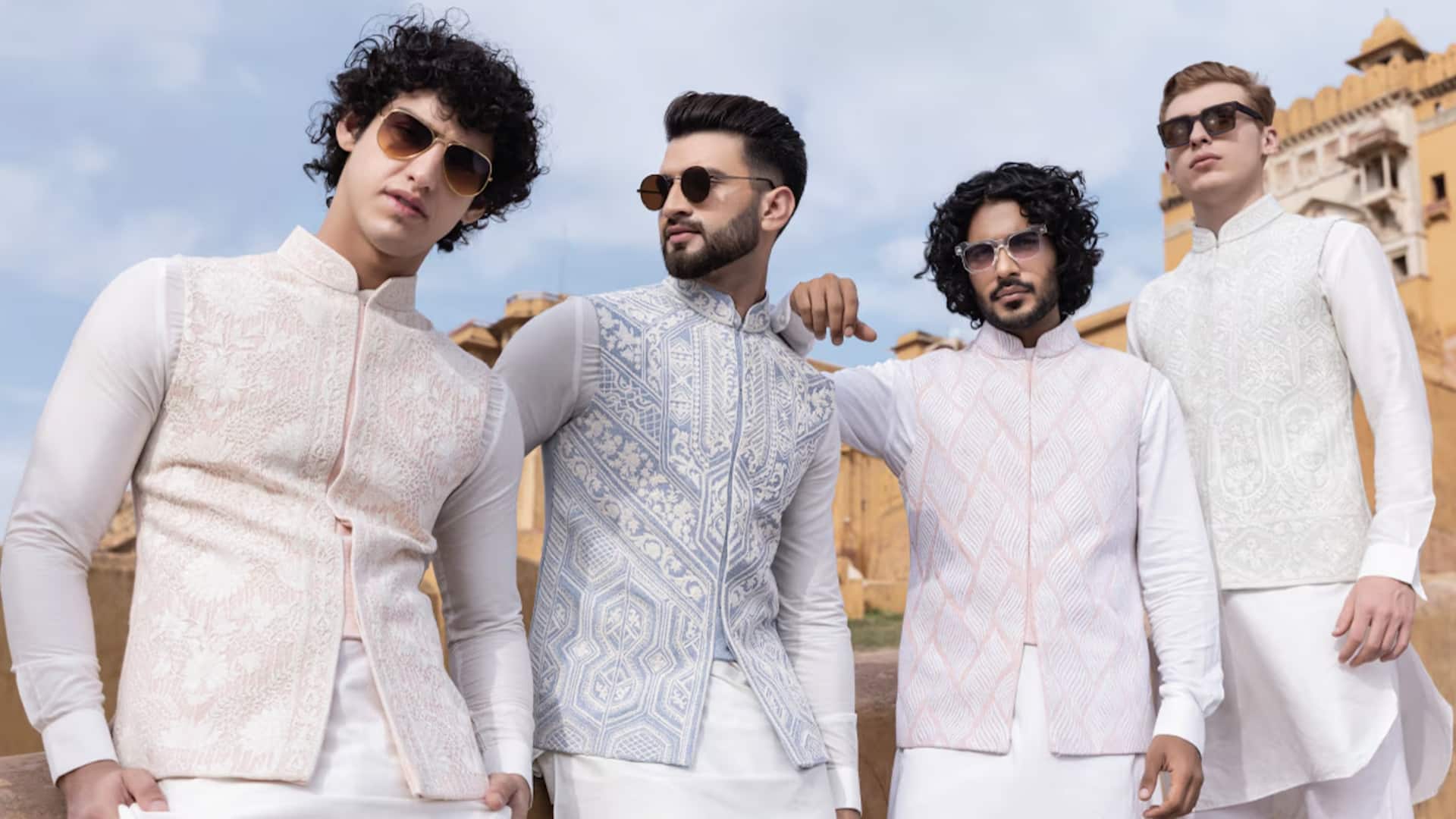 5 สไตล์แฟชั่นที่แมตช์กับเสื้อเนห์รูแจ็คเก็ตได้ลงตัว