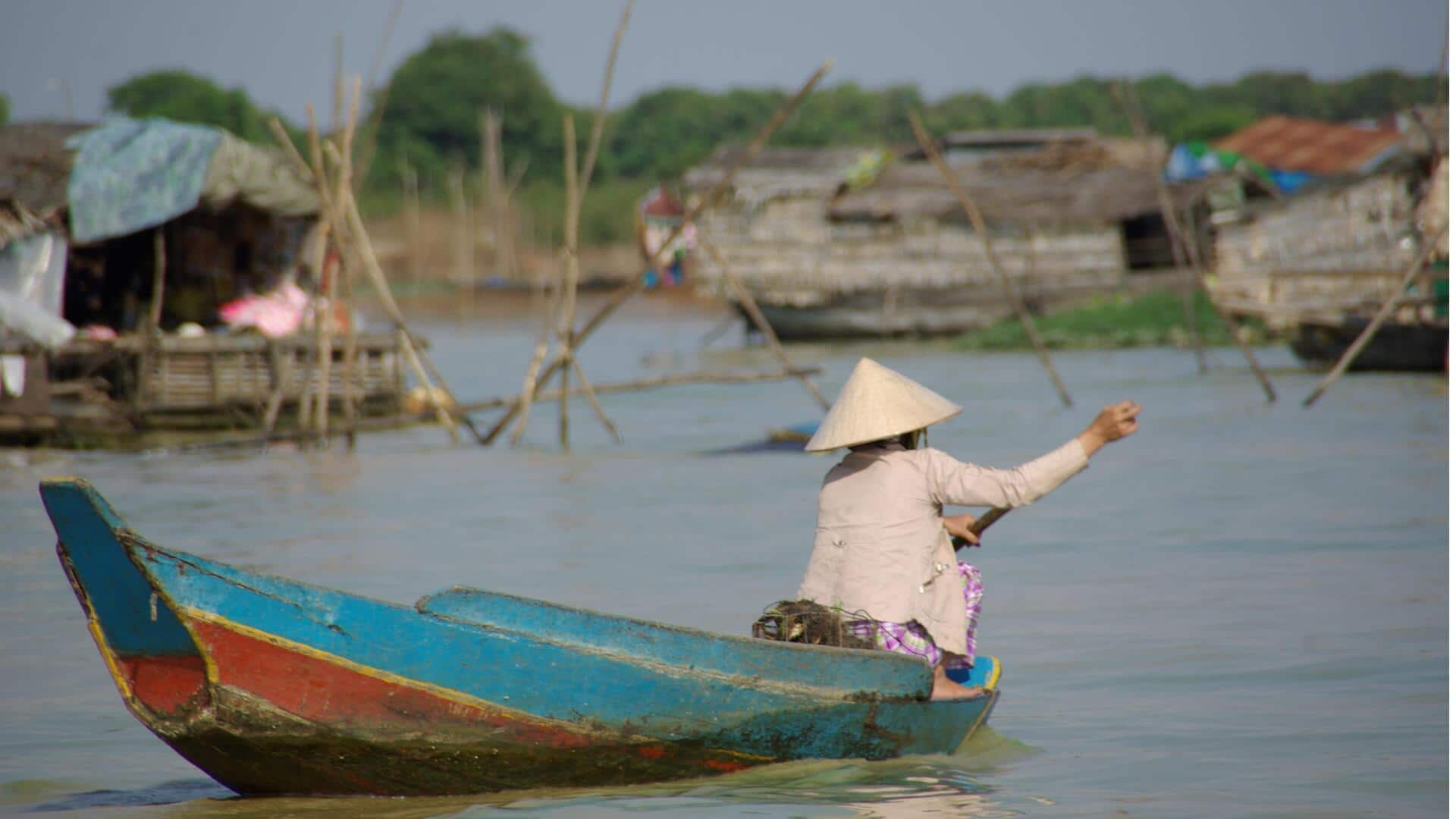 การพายเรือหางยาวไทยเพื่อความแข็งแรงของร่างกายส่วนบน