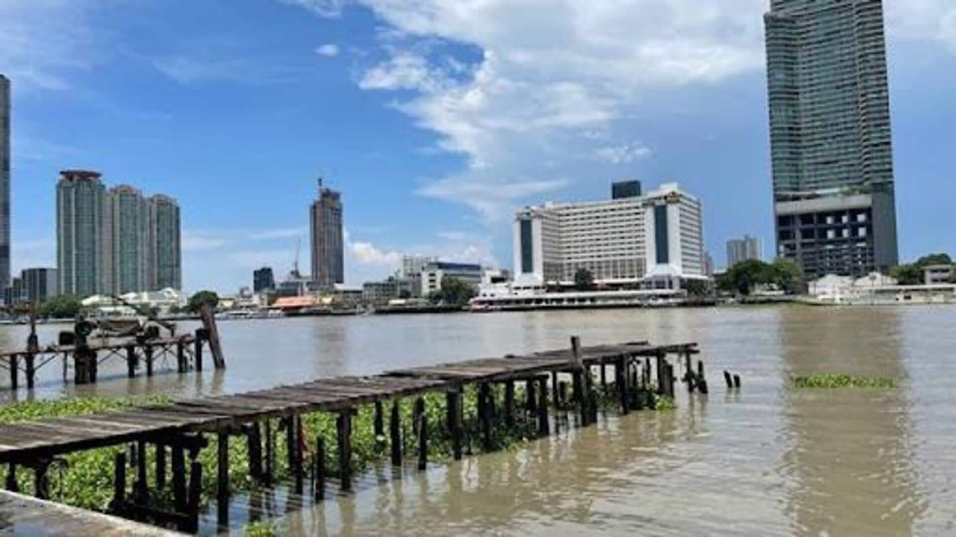 เดินเล่นริมแม่น้ำที่สวยงามในประเทศไทย เดินเล่นริมแม่น้ำที่สวยงามในประเทศไทย