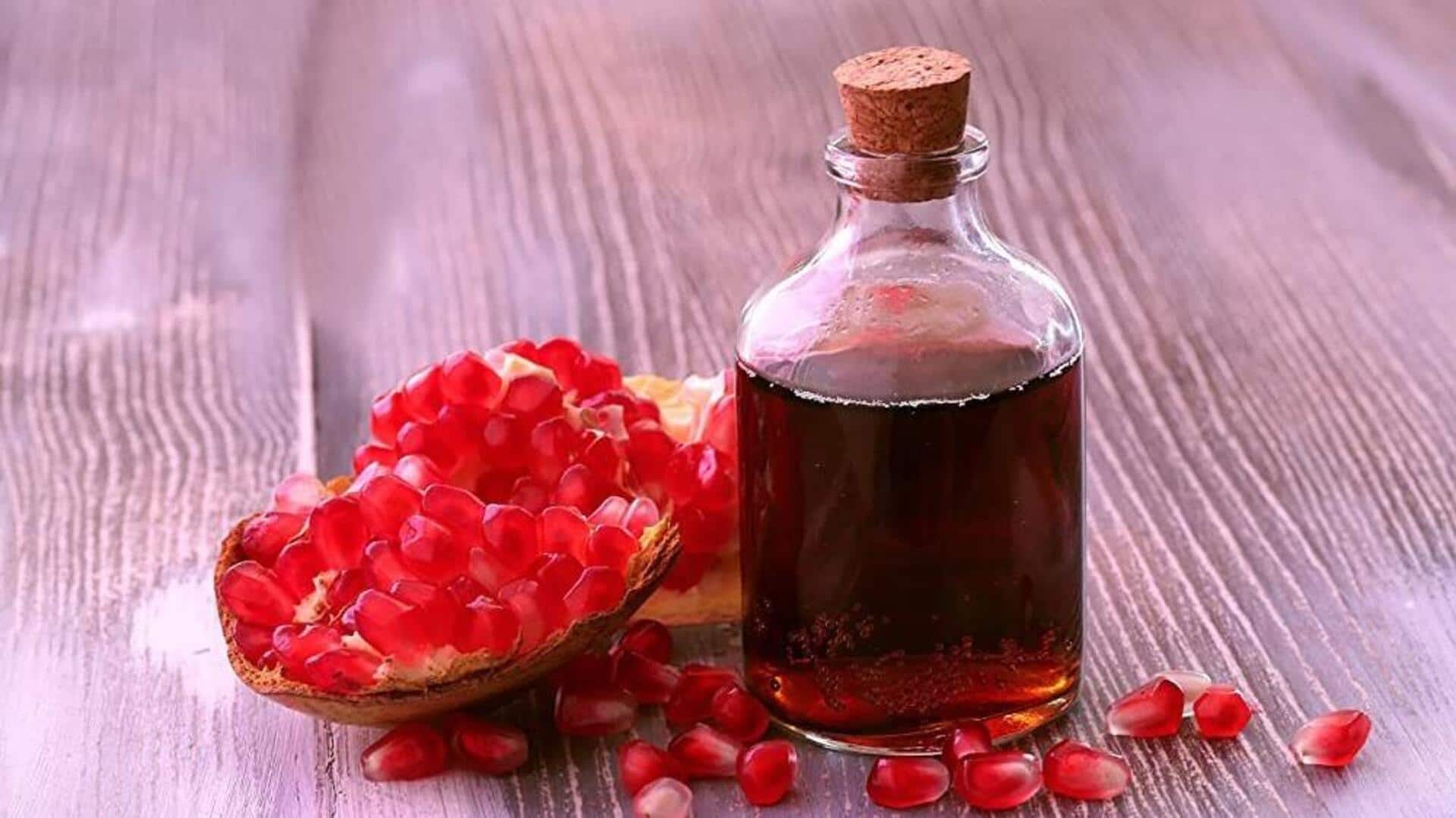 น้ำมันเมล็ดทับทิม: ฟื้นฟูผิวด้วยคุณประโยชน์ของน้ำมันชนิดนี้