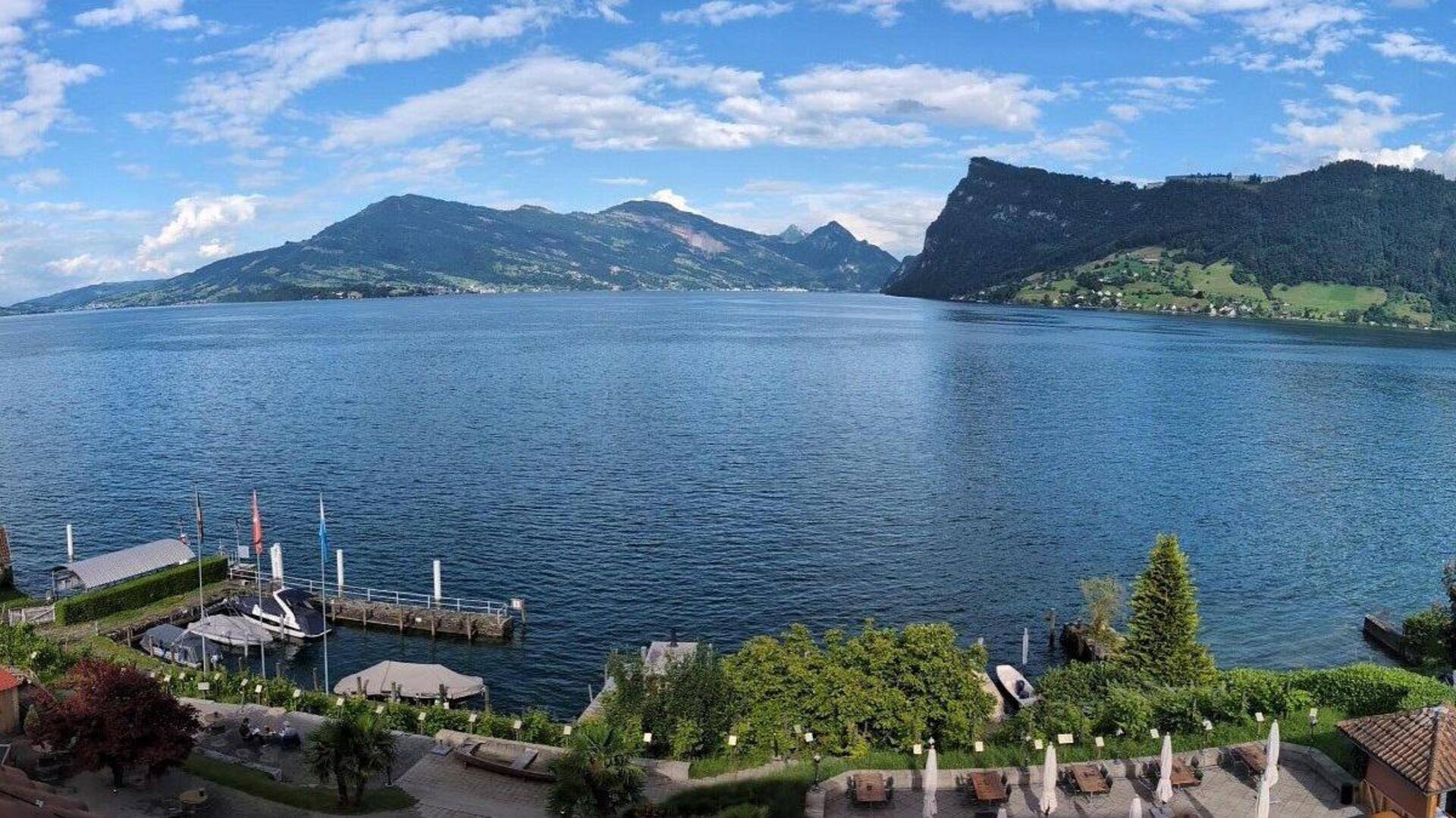 ห้องชาสุดสงบพร้อมวิวภูเขาใกล้ลูเซิร์น