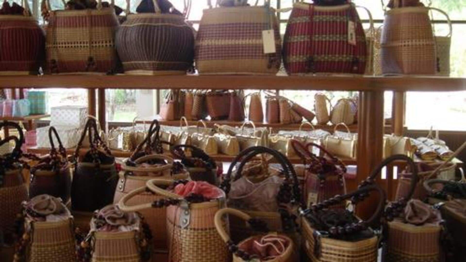 สำรวจหมู่บ้านอีสานเพื่อสัมผัสวัฒนธรรมที่แท้จริง สำรวจหมู่บ้านอีสานเพื่อสัมผัสวัฒนธรรมที่แท้จริง