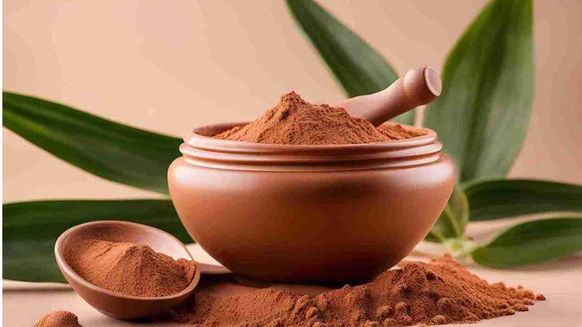 ประโยชน์ของดินเหนียวแดงในการดีท็อกซ์ผิวหน้า