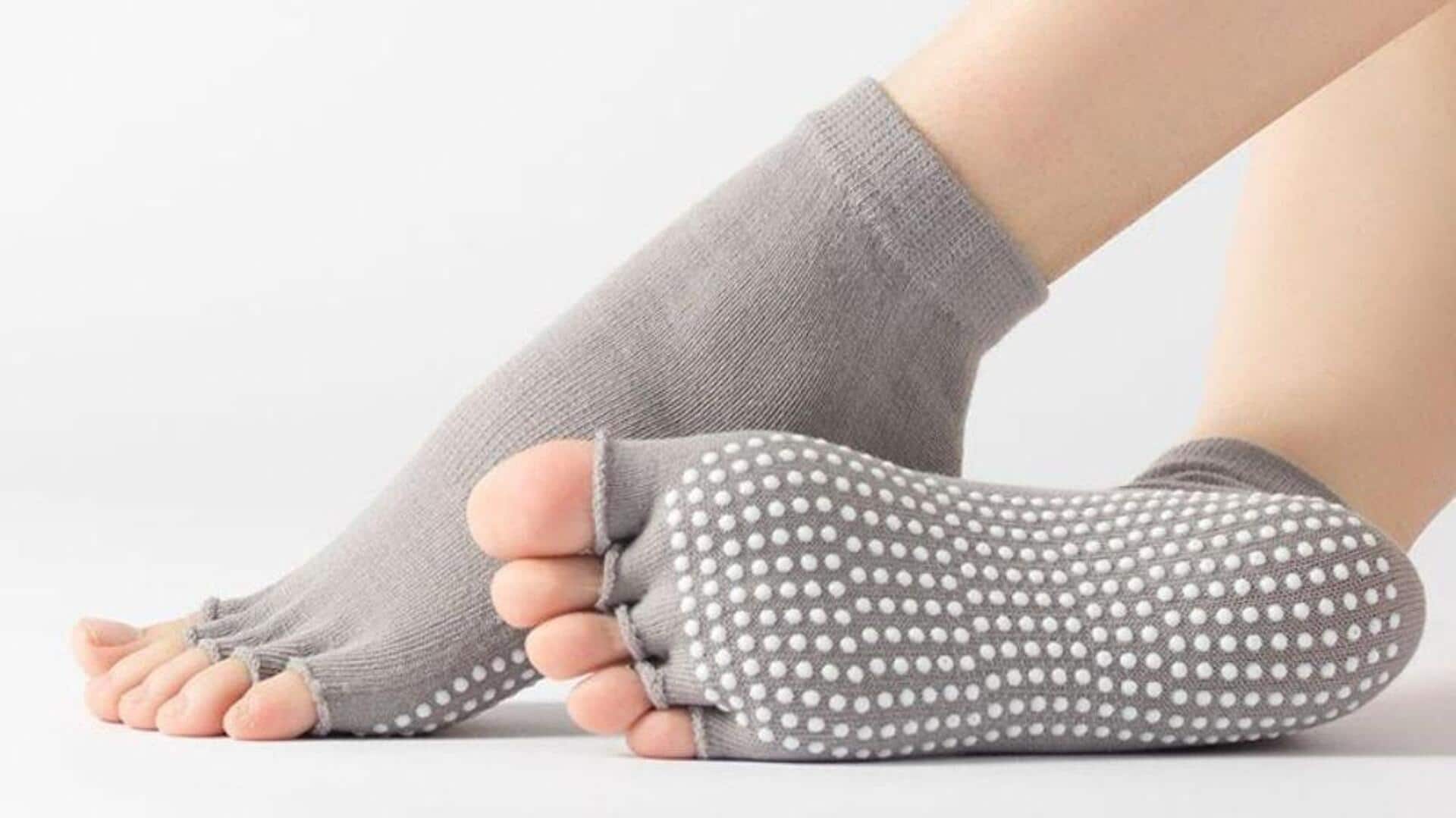 วิธีรักษาความสดชื่นของเท้าด้วยที่แยกนิ้วเท้าผ้าฝ้าย