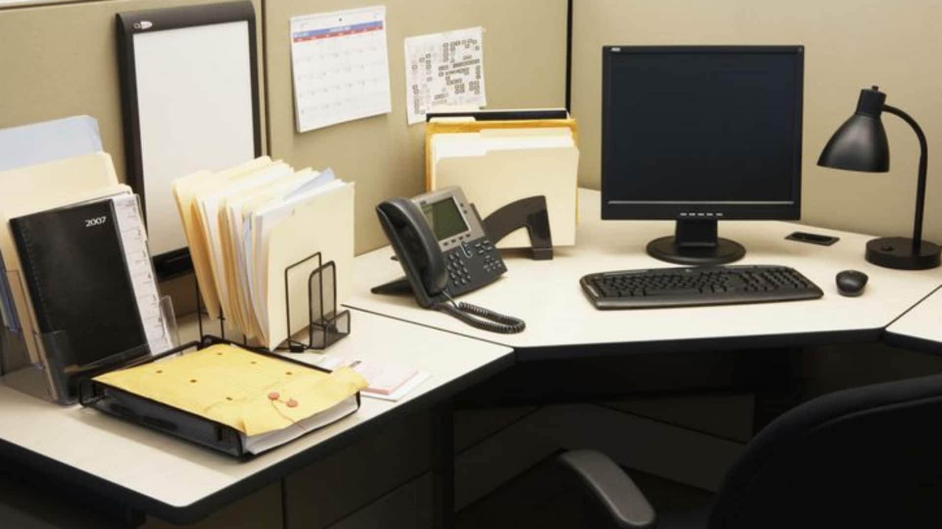 จัดระเบียบพื้นที่ทำงานด้วยถาดอเนกประสงค์