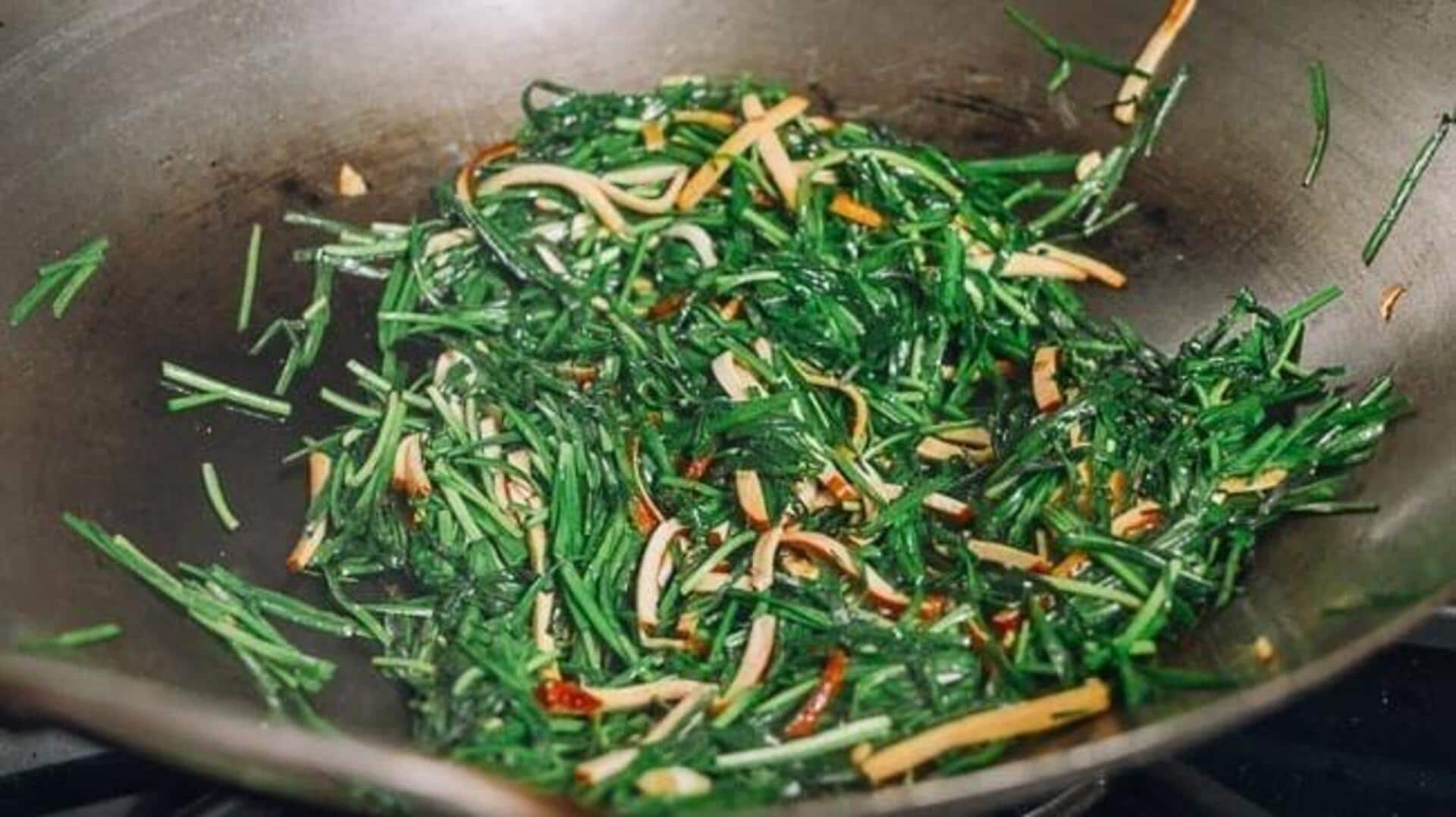 ดอกกุ้ยช่ายผัด เมนูมังสวิรัติอร่อยง่ายๆ