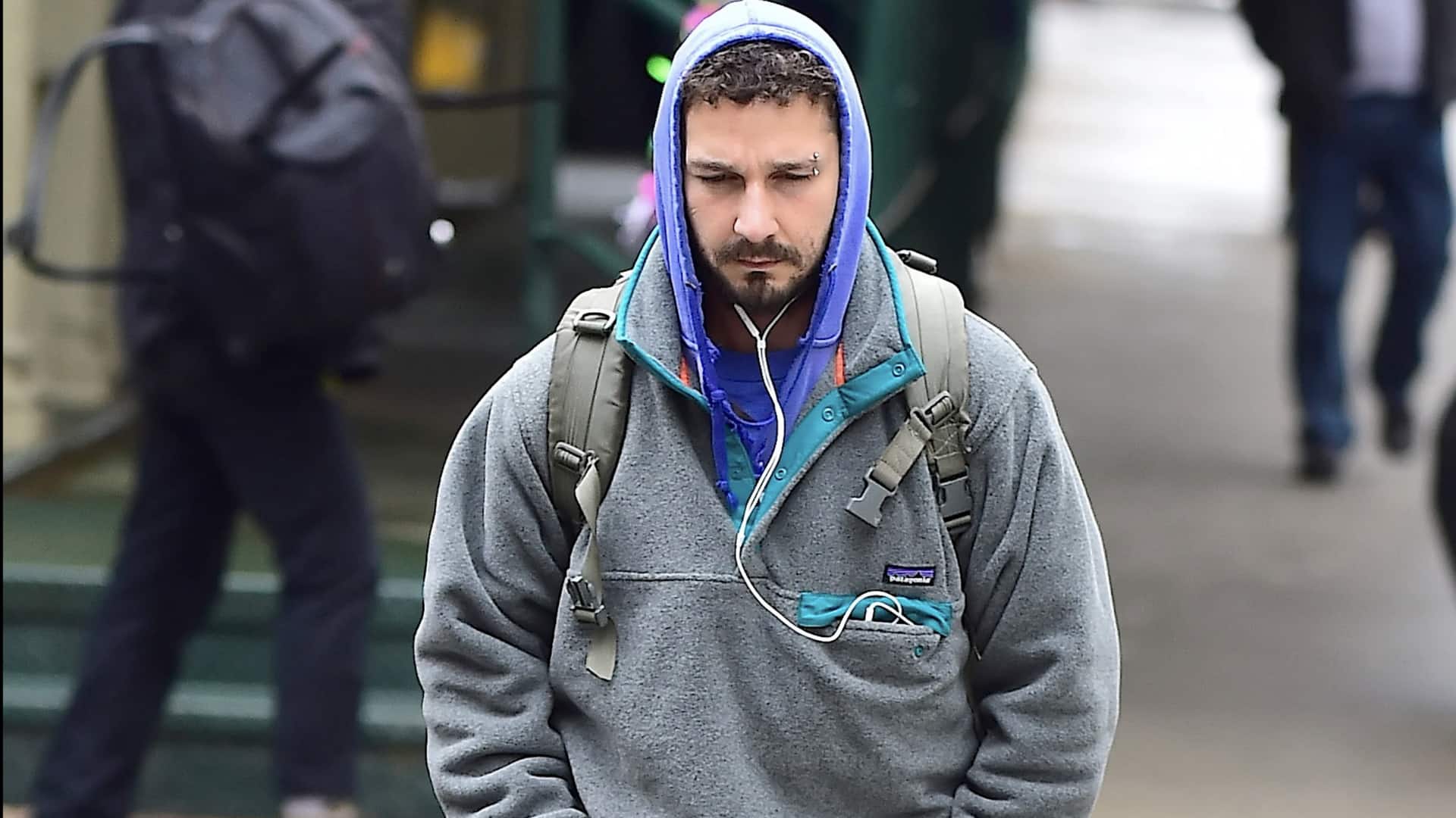 สไตล์แฟชั่นที่แมตช์กับเสื้อแจ็คเก็ตฟลีซได้ลงตัว