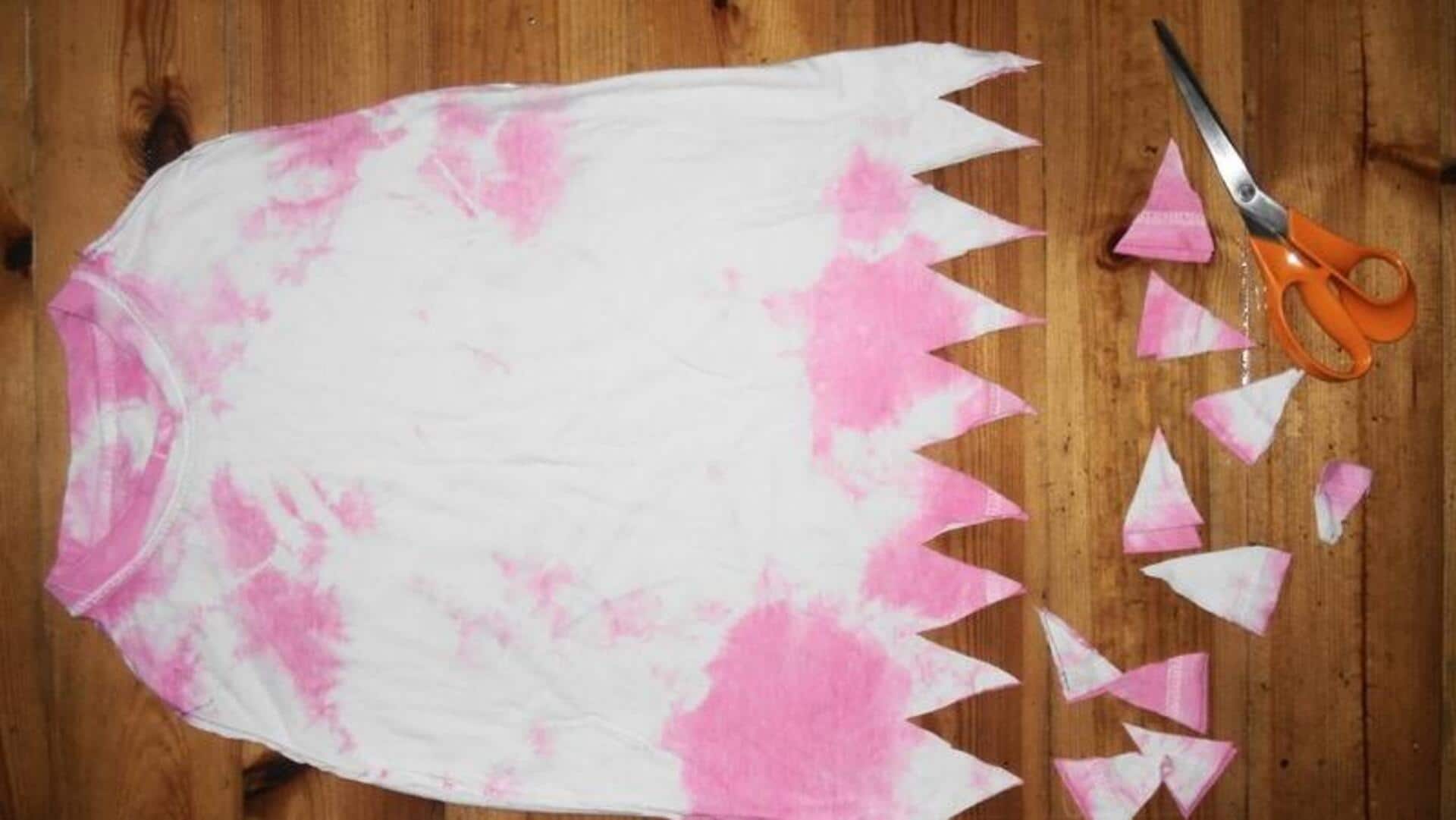 แปลงโฉมเสื้อยืดเก่าให้กลายเป็นโคมไฟดีไซน์เก๋