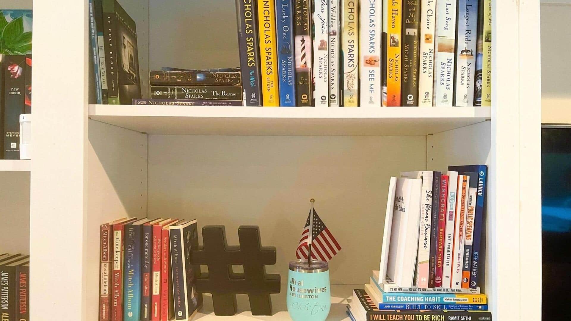 จัดระเบียบชั้นหนังสือทุกวันเพื่อเสริมสร้างนิสัยที่ดี