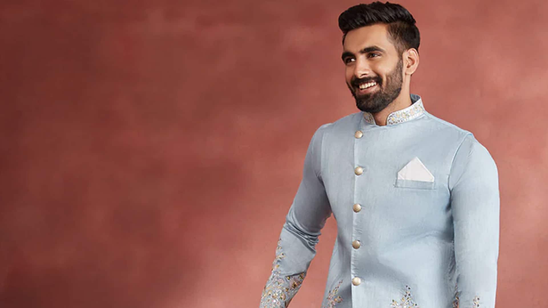 5 สไตล์แฟชั่นที่แมตช์กับเสื้อคลุมยาวลายแจ็คการ์ดได้ลงตัว