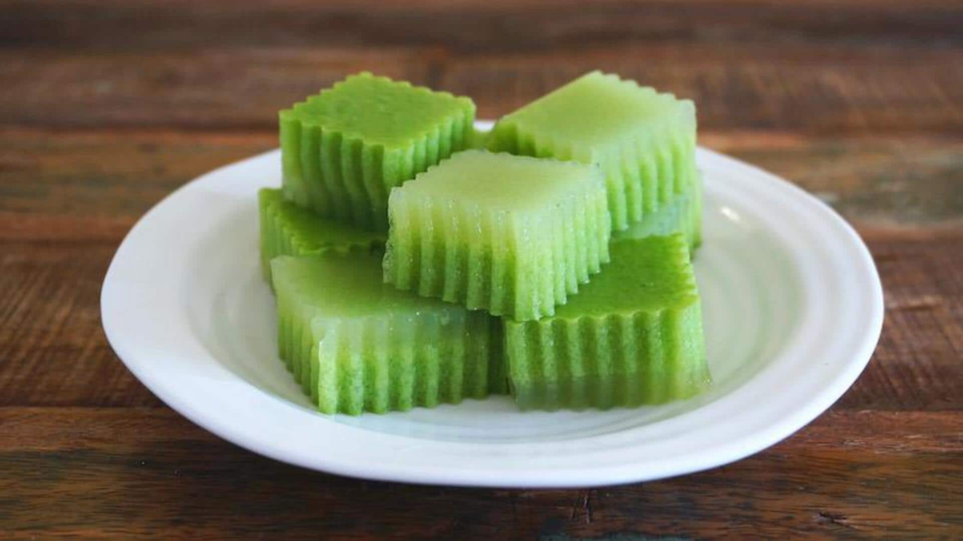 วุ้นกะทิใบเตย: ขนมหวานเจที่อร่อยและง่าย วุ้นกะทิใบเตย: ขนมหวานเจที่อร่อยและง่าย