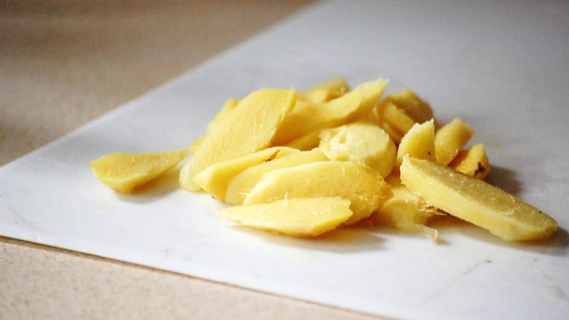 ขิงแห้งย่างเกลือทะเล: เครื่องเคียงรสเค็มกลมกล่อมไม่เหมือนใคร