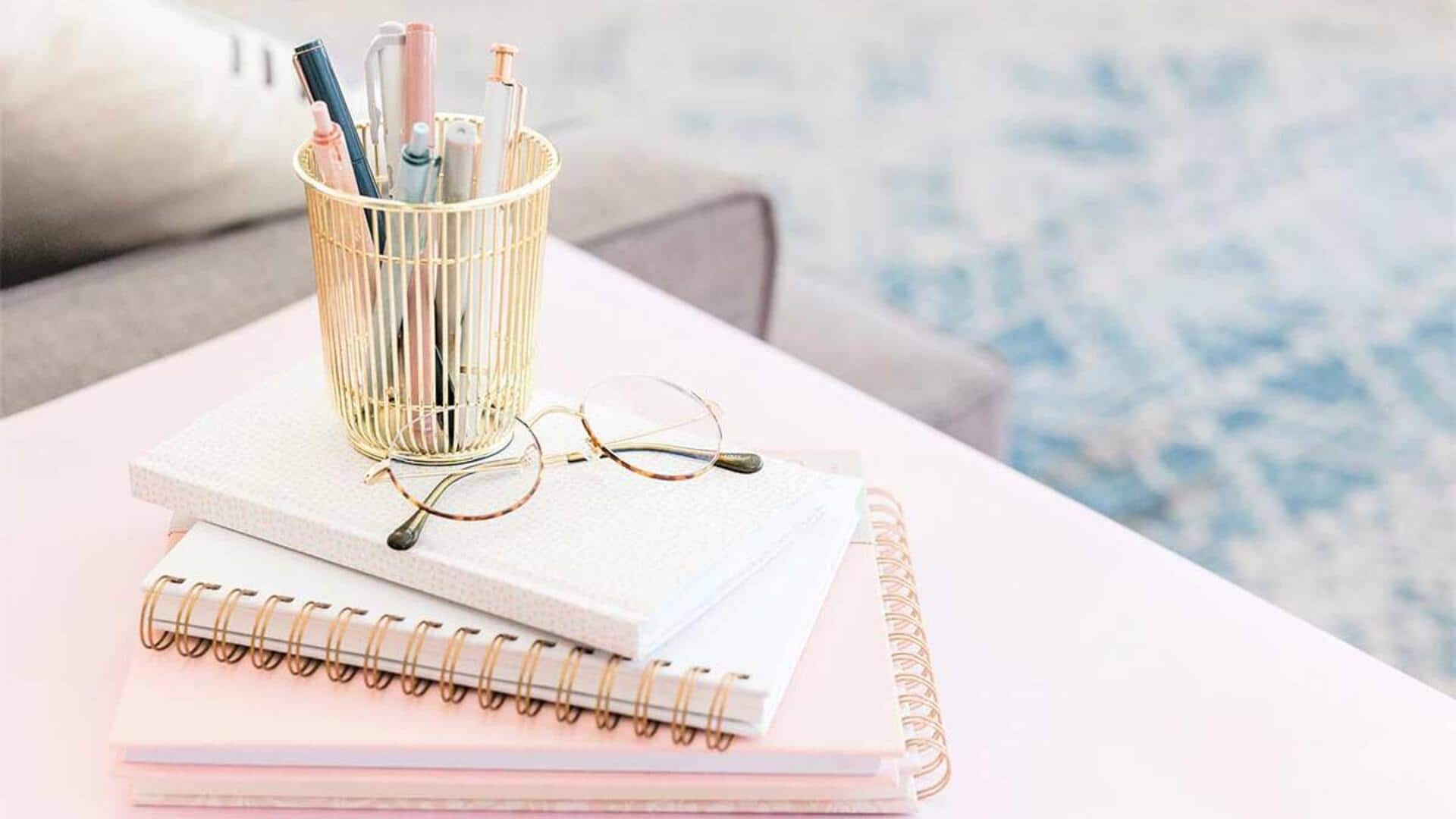 การจดบันทึกยามเช้า: กระตุ้นความคิดสร้างสรรค์และสมาธิทุกวัน