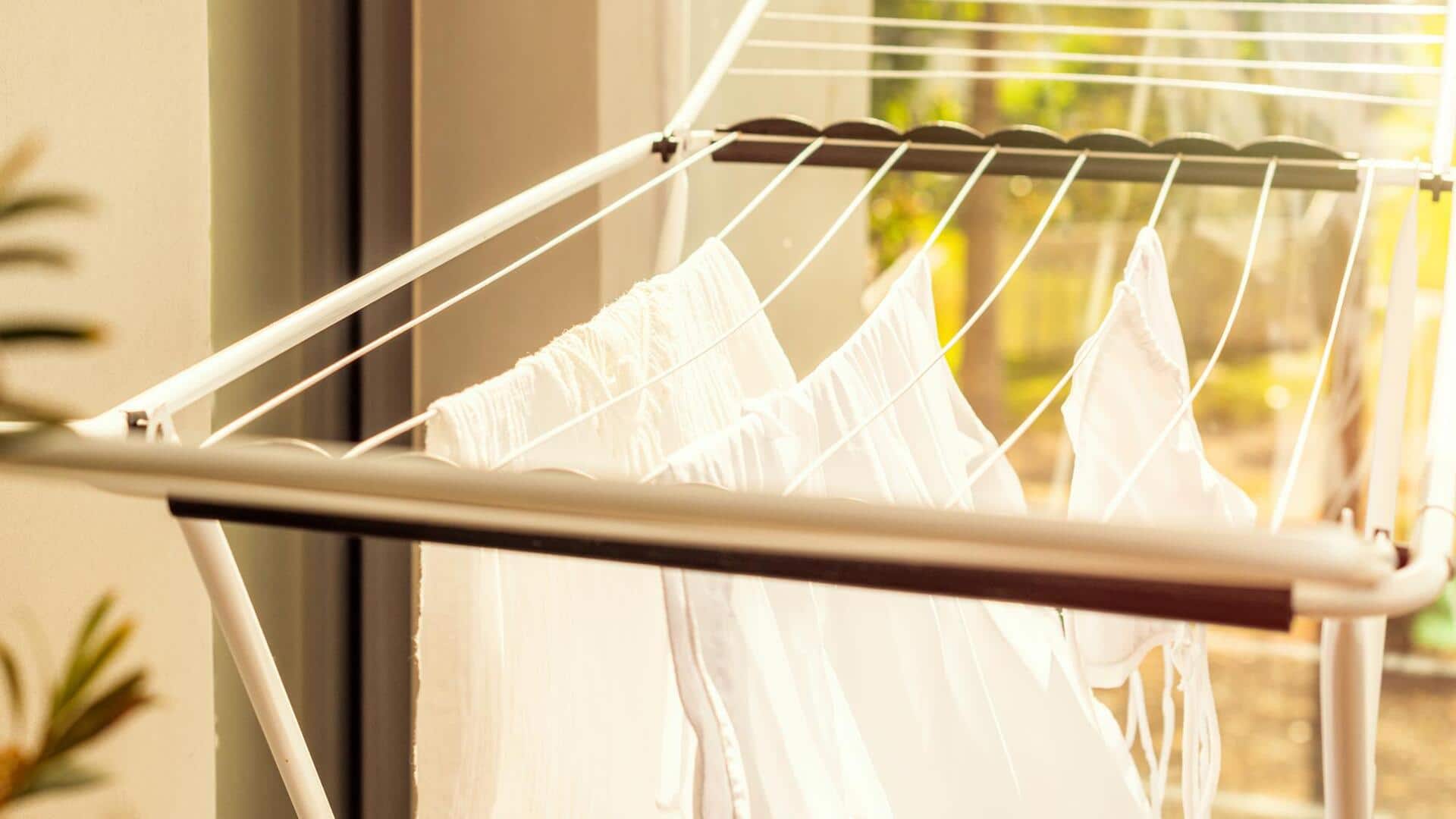 เคล็ดลับเร่งการตากผ้าบนระเบียงด้วยลม