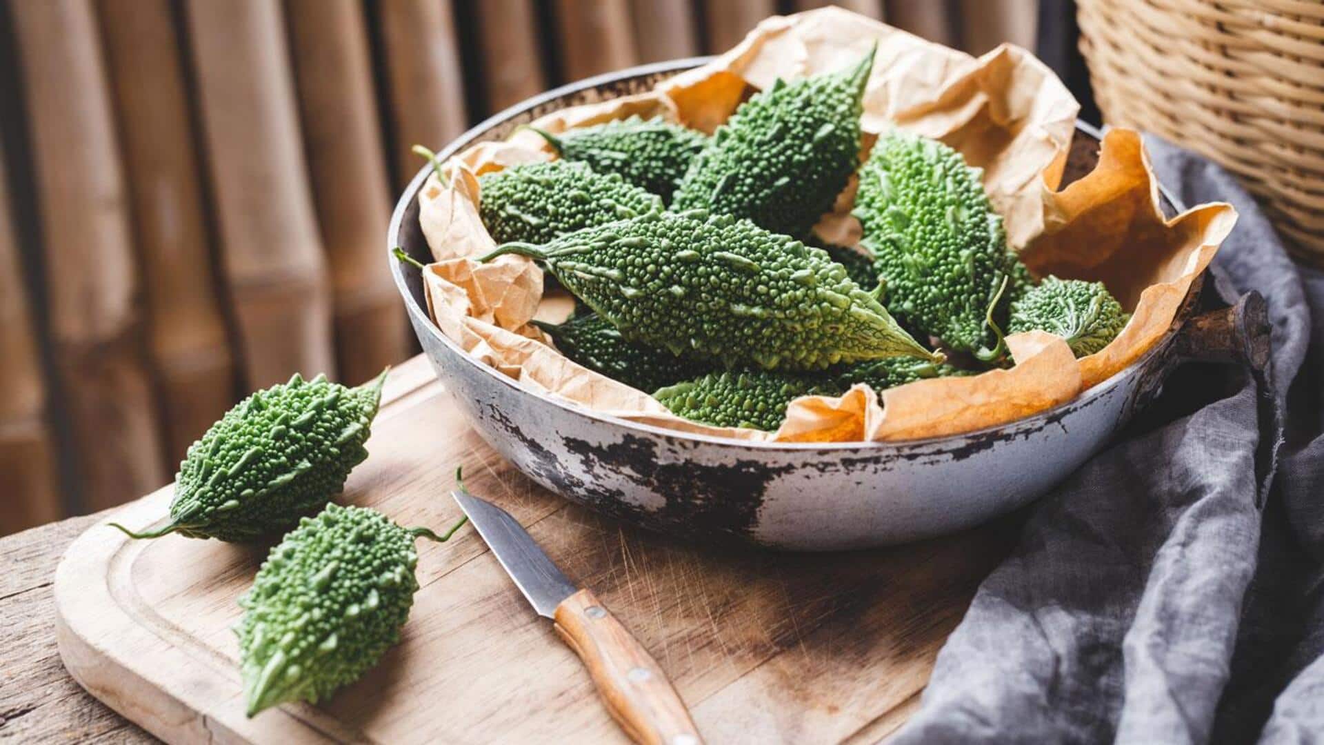 เมนูข้าวคุชรีมะระและเมล็ดมัสตาร์ด