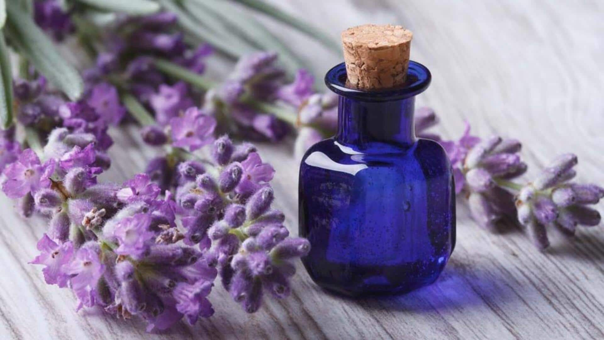 น้ำมันลาเวนเดอร์: ประโยชน์เพื่อผิวสวยสงบอย่างแท้จริง