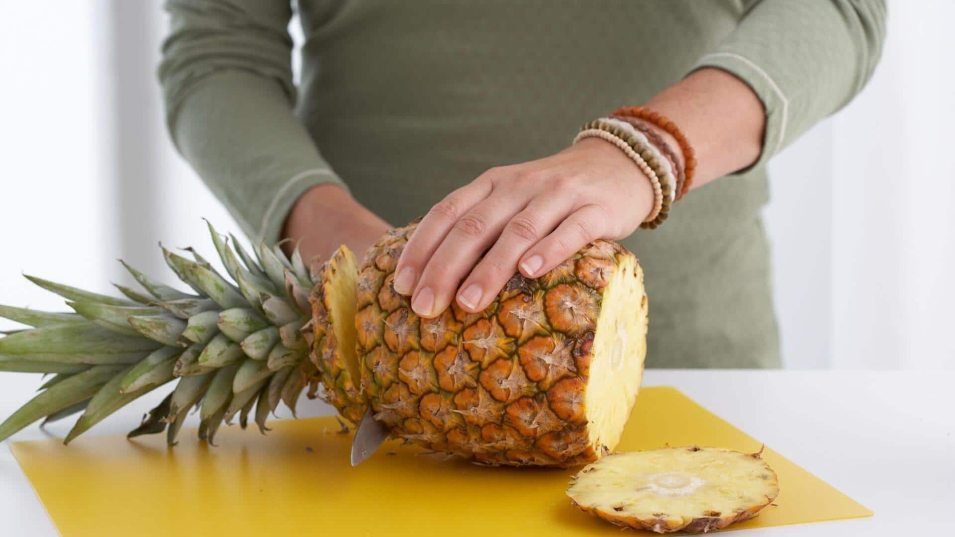 เคล็ดลับทำความสะอาดบ้านสุดประหยัดด้วยเปลือกสับปะรด