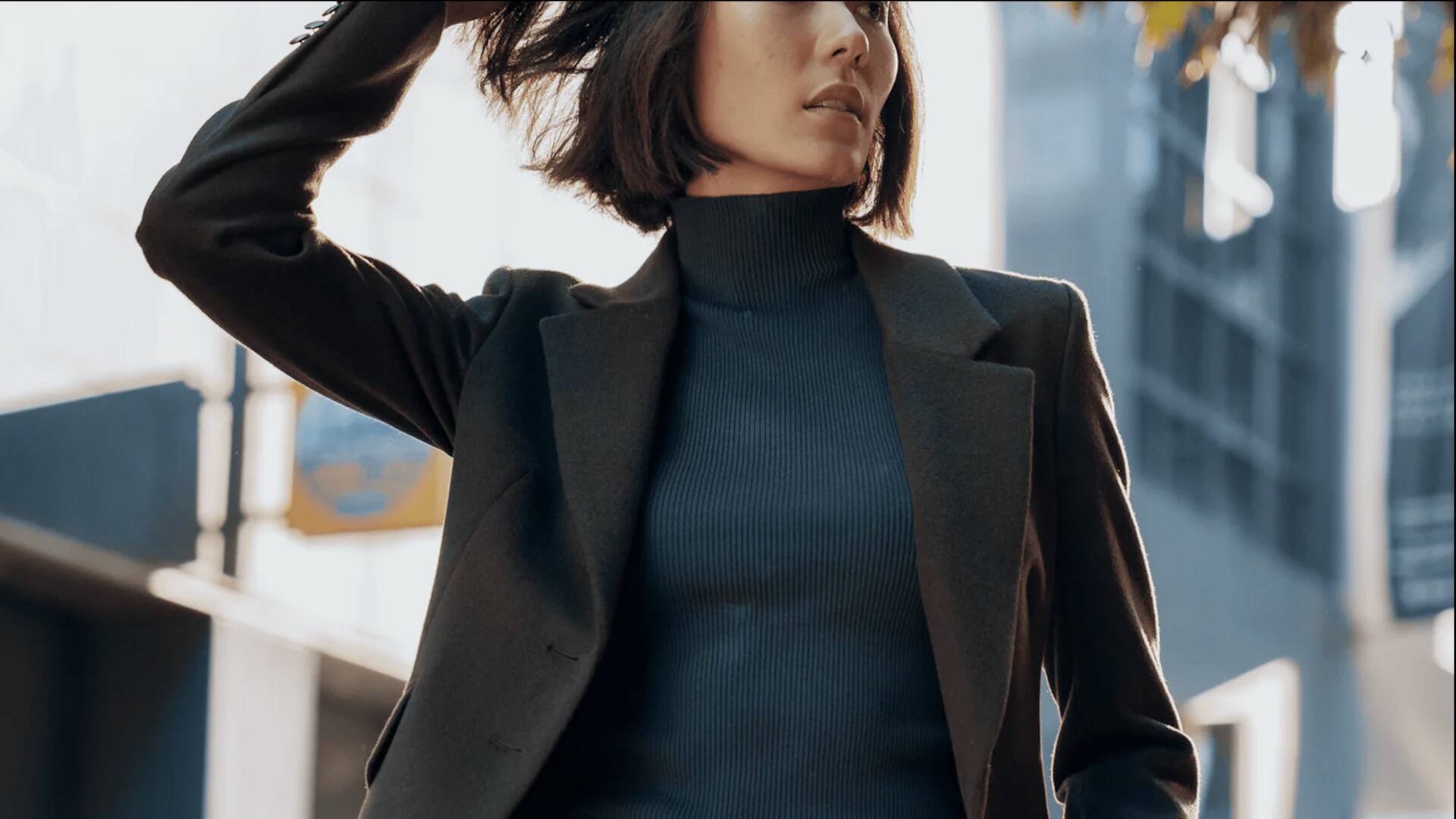 สไตล์วินเทจที่แมทช์ลงตัวกับเบลเซอร์ทันสมัย