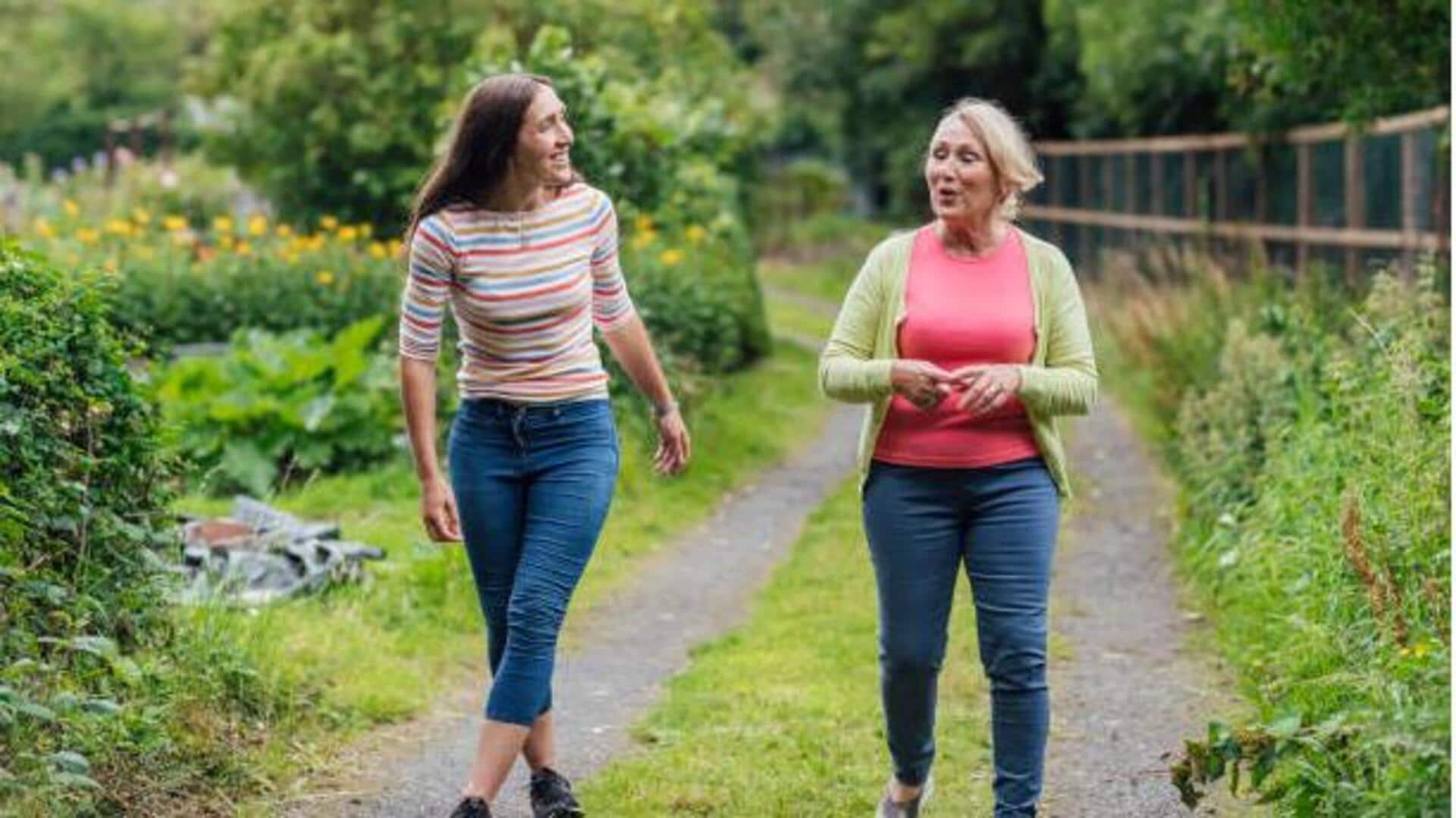 เดินเล่นในสวน: 5 วิธีเสริมสร้างสติ