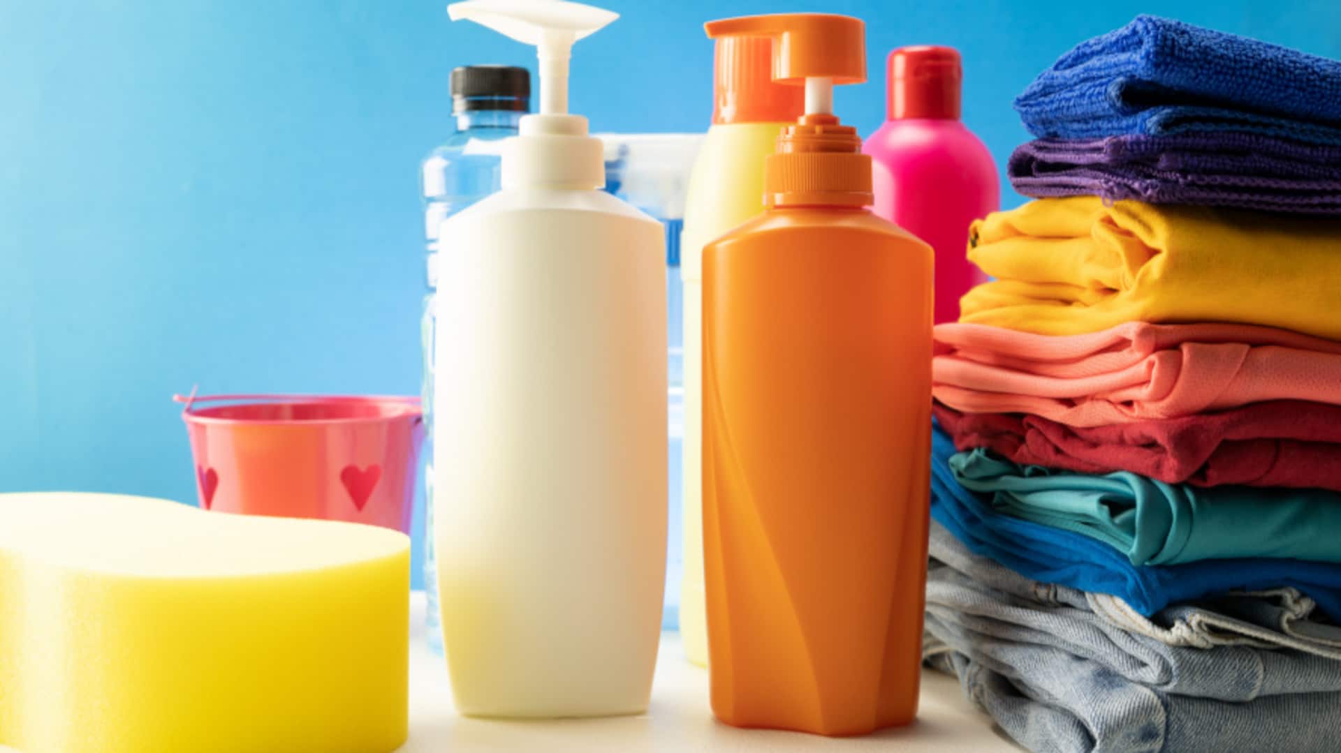 เปลี่ยนขวดน้ำยาปรับผ้านุ่มเป็นของใช้ใหม่อย่างชาญฉลาด 