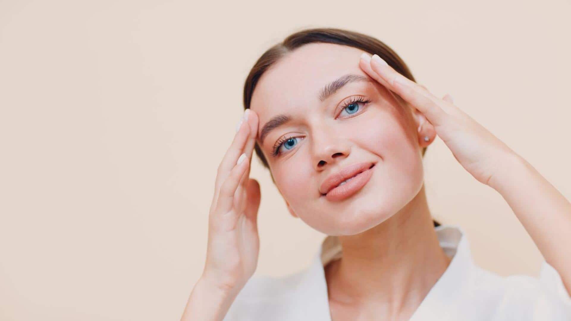 ผ่อนคลายด้วย 5 ท่าเคลื่อนไหวใบหน้าอย่างง่ายๆ