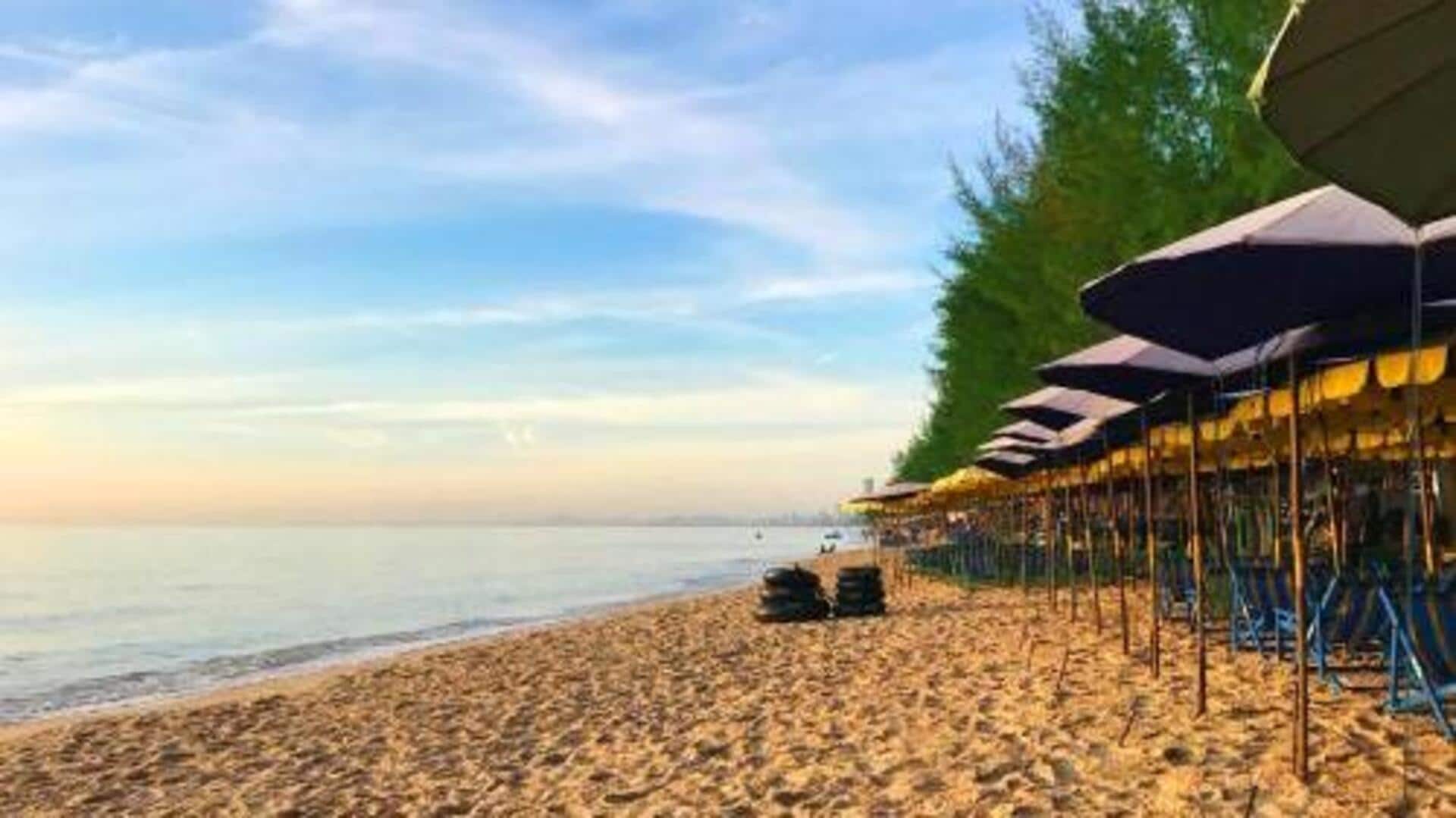 ชายหาดชะอำ: การผจญภัยริมทะเล ชายหาดชะอำ: การผจญภัยริมทะเล