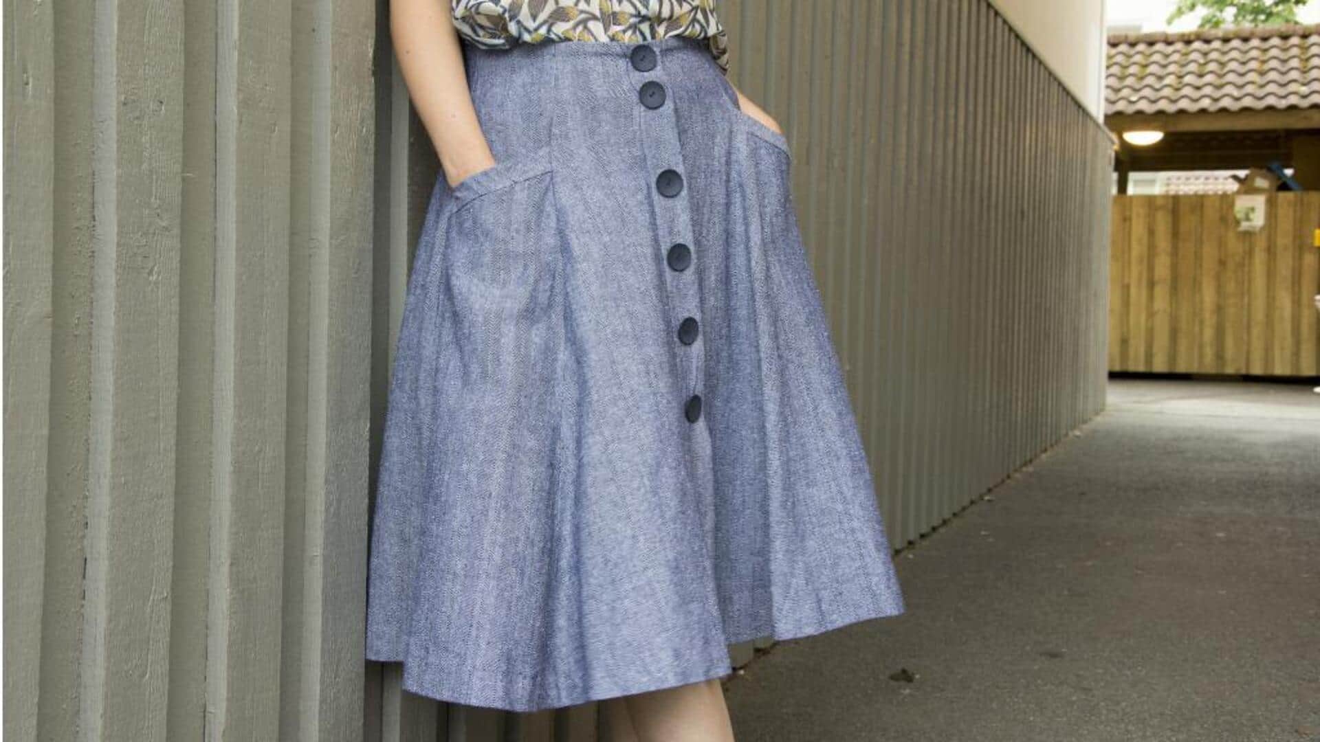 5 สไตล์ที่เข้ากับกระโปรงติดกระดุมหน้าได้อย่างลงตัว