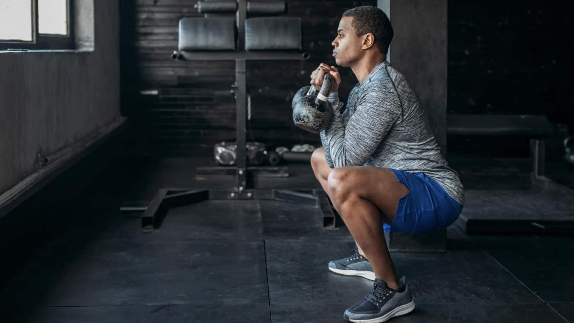 ประโยชน์ของท่าออกกำลังกายสกีสควอท