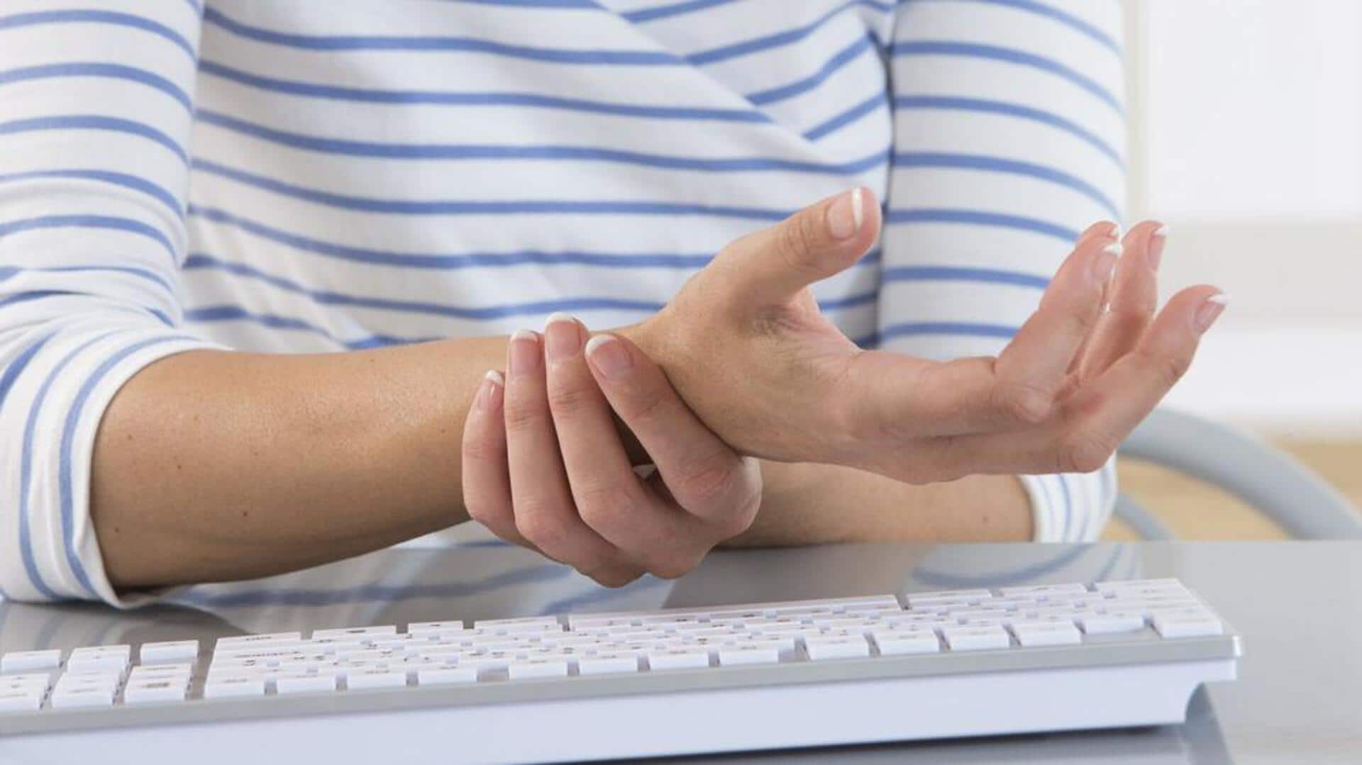 5 วิธีลดแรงตึงที่ข้อมือด้วยการปรับคีย์บอร์ด